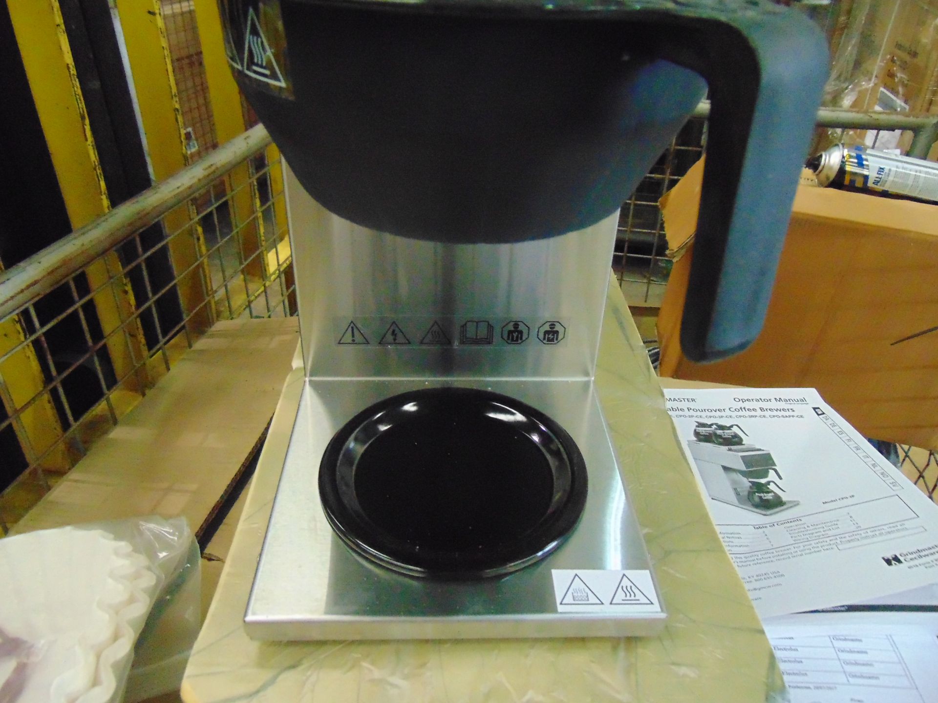 New Unissued Grind master 240Volt Pour Over Professional Coffee Maker in Original box - Image 6 of 12