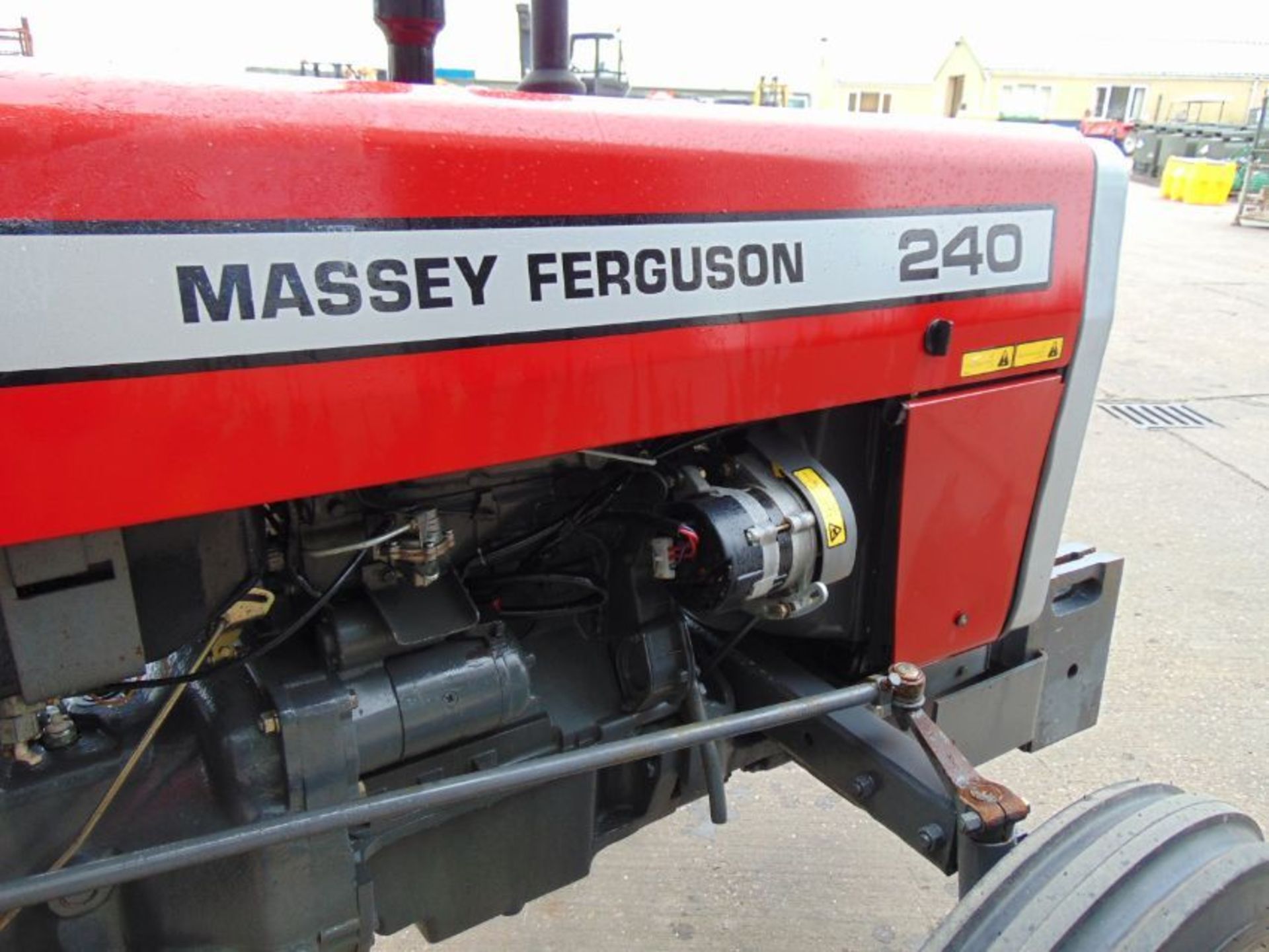 Unused Massey Ferguson MF240 Tractor ONLY 4 Hours! - Image 15 of 21
