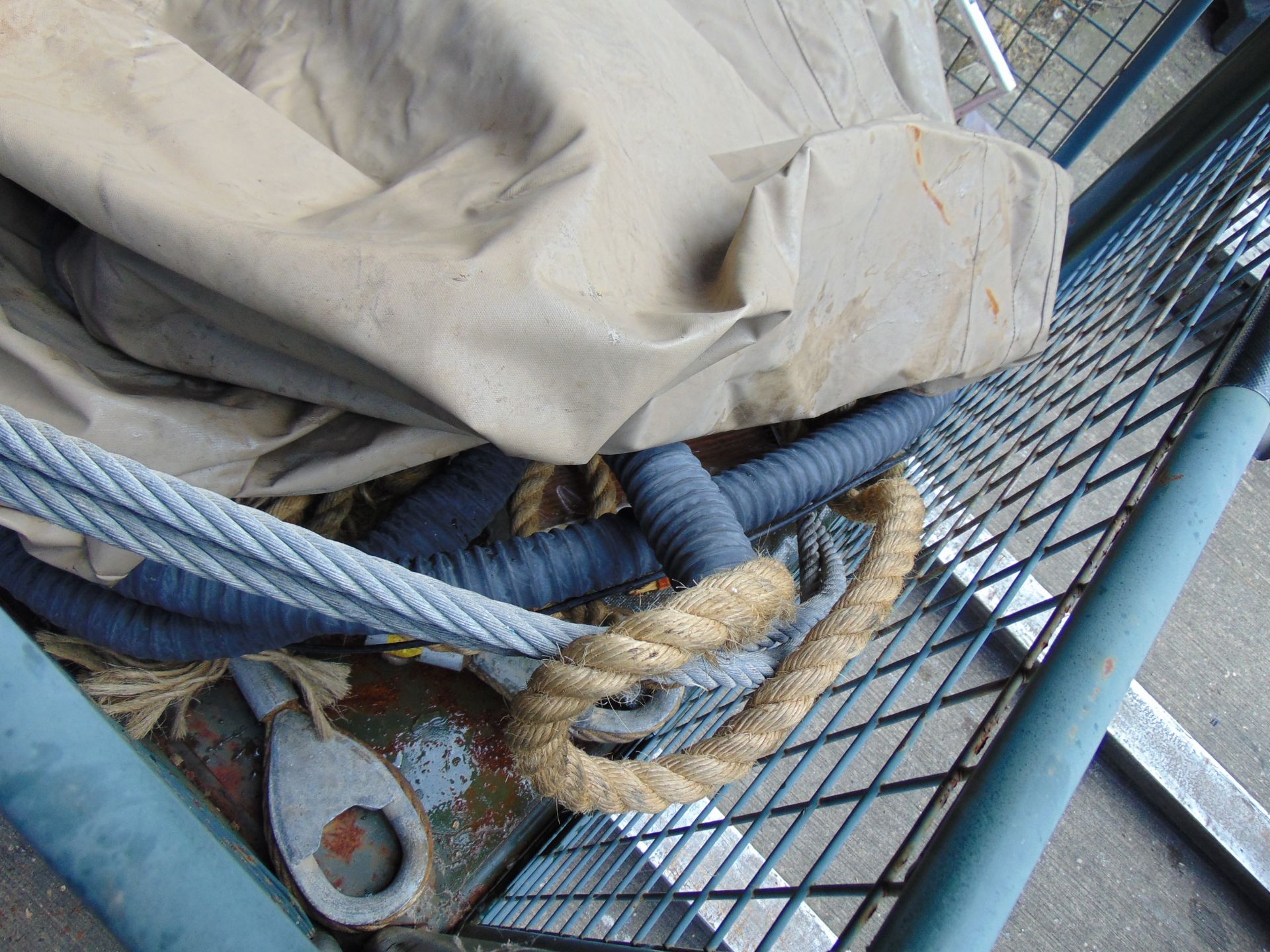 1 x Stillage Tarpaulins Tow Ropes, Signs etc - Image 4 of 5