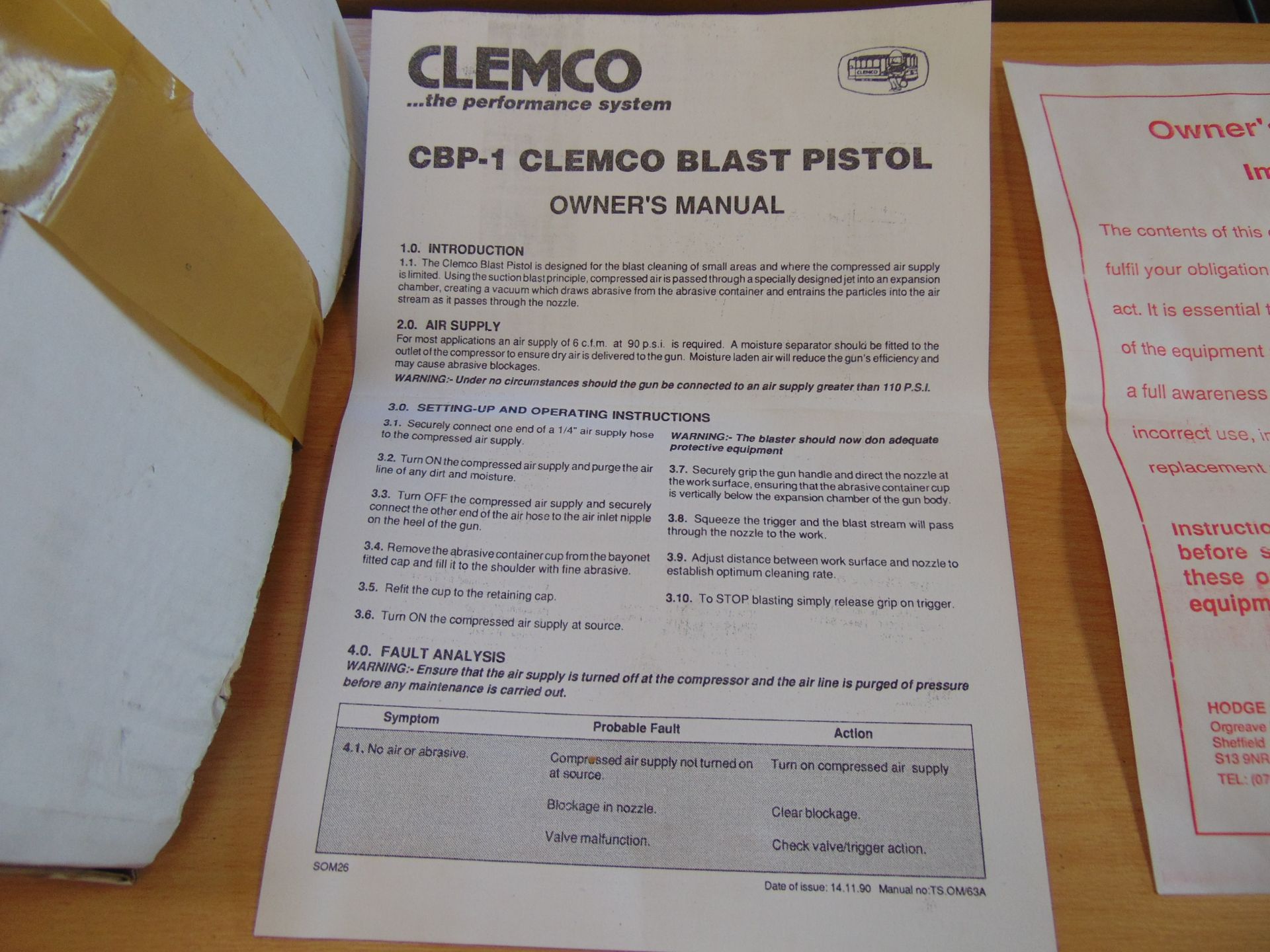 New and Unissued CLEMCO CBP-1 Blast Cleaning Pistol in Original Packing c/w Instructions - Image 9 of 10