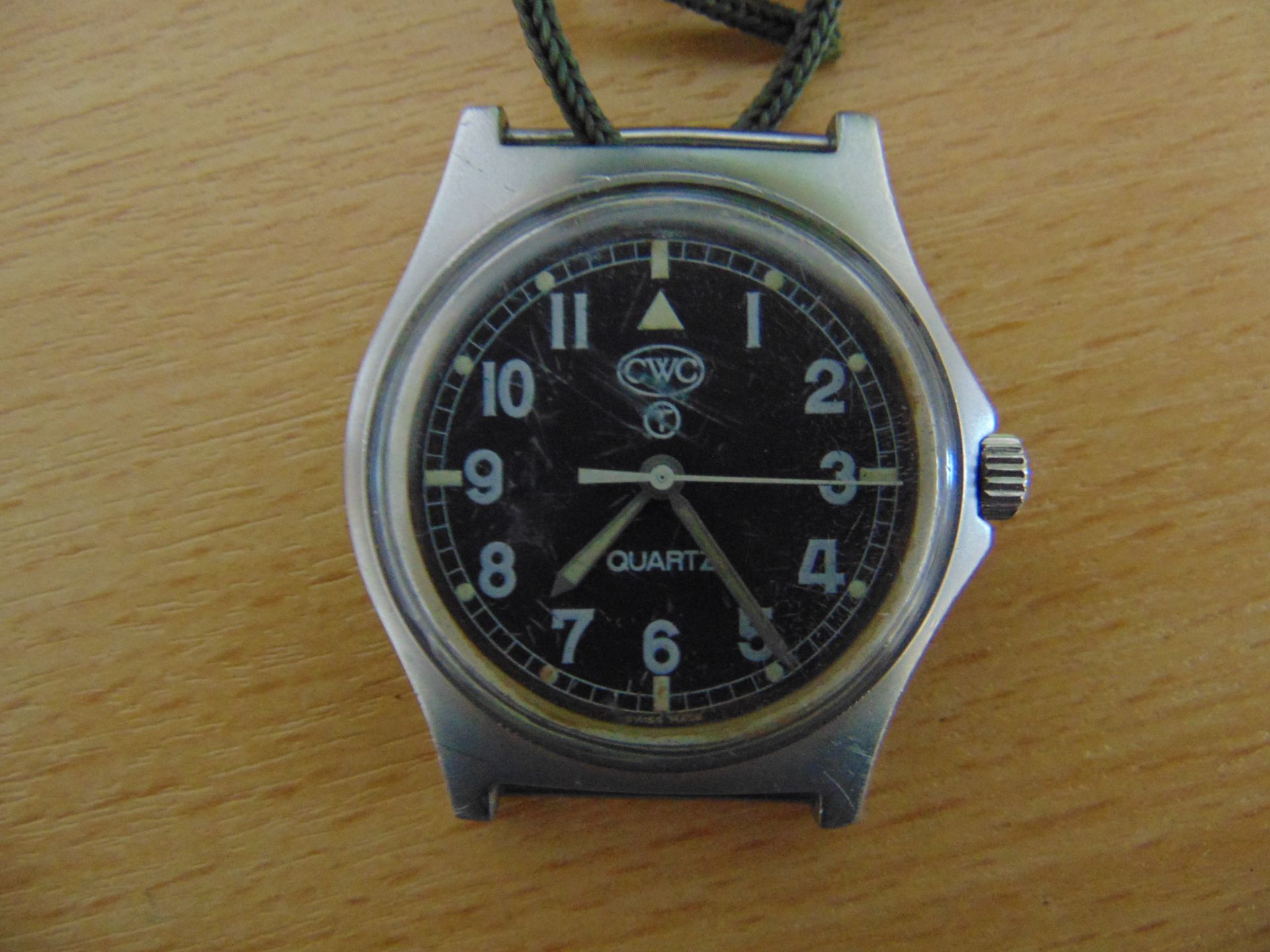 CWC 0552 ROYAL MARINES ISSUE SERVICE WATCH NATO NUMBERS DATE 1989 - Image 2 of 9