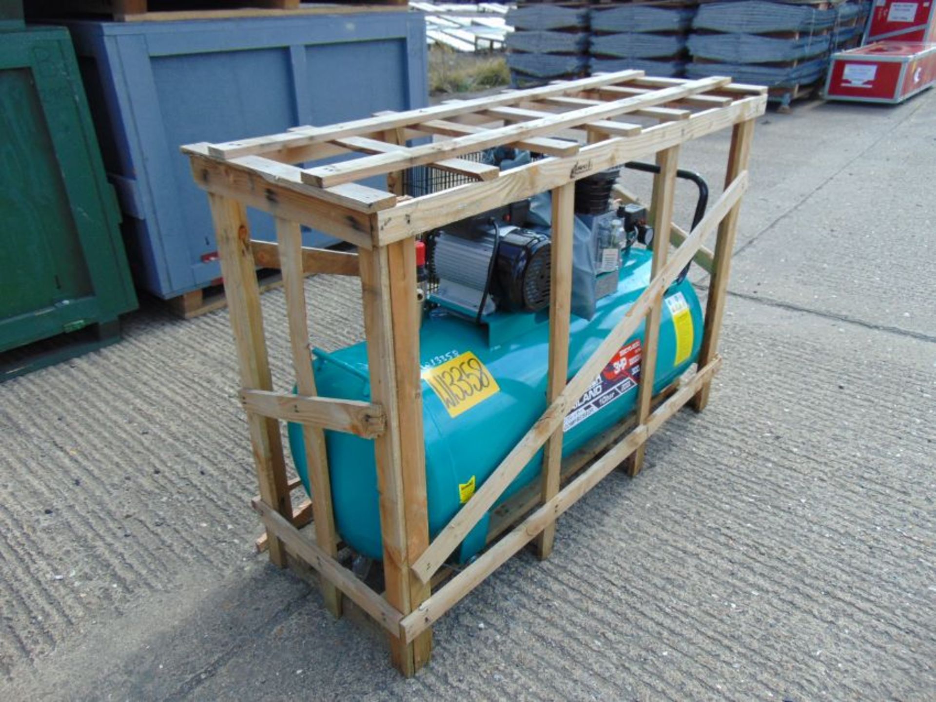 **NEW UNUSED** Schmelzer 200L Workshop Air Compressor - Image 2 of 16