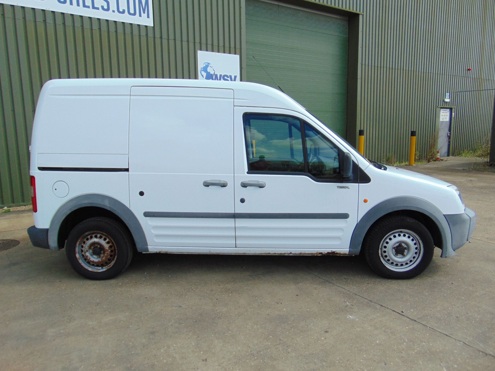 2007 Ford Transit Connect T230L Panel Van ONLY 57,737 MILES! - Image 6 of 28