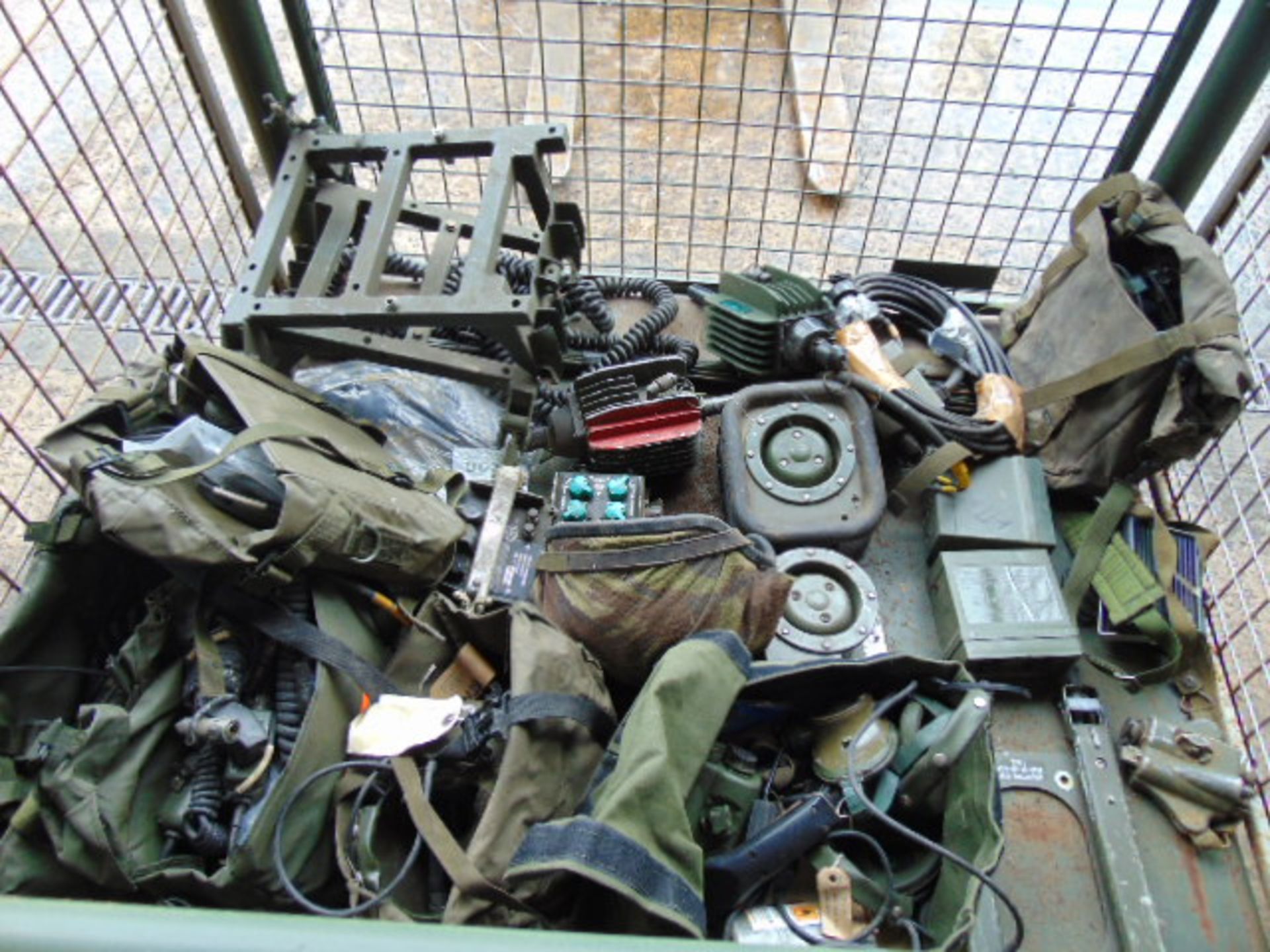 1 x Stillage of Clansman Radio Equipment - Image 5 of 7