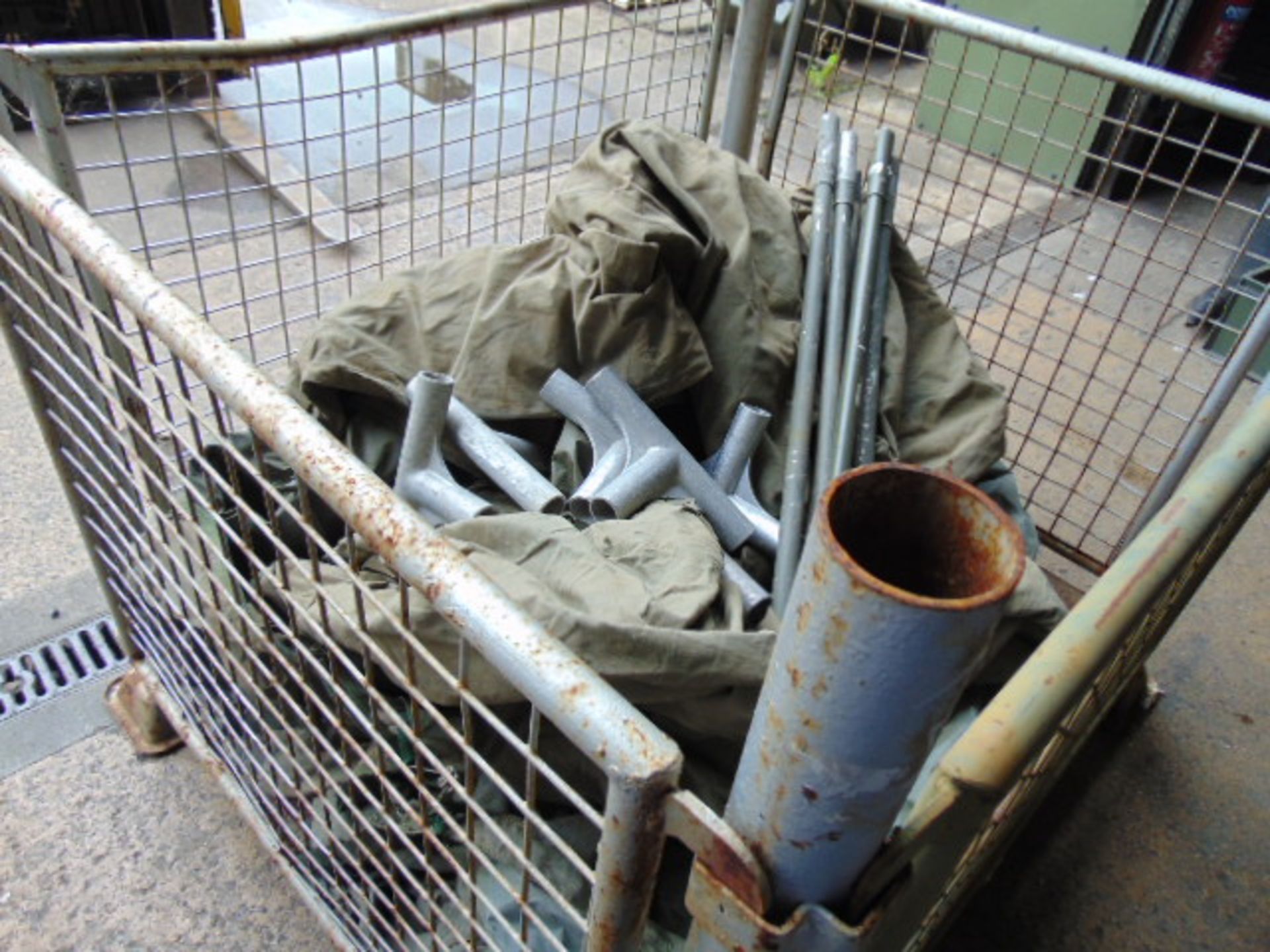 1 x Stillage Tents and Poles - Image 3 of 5