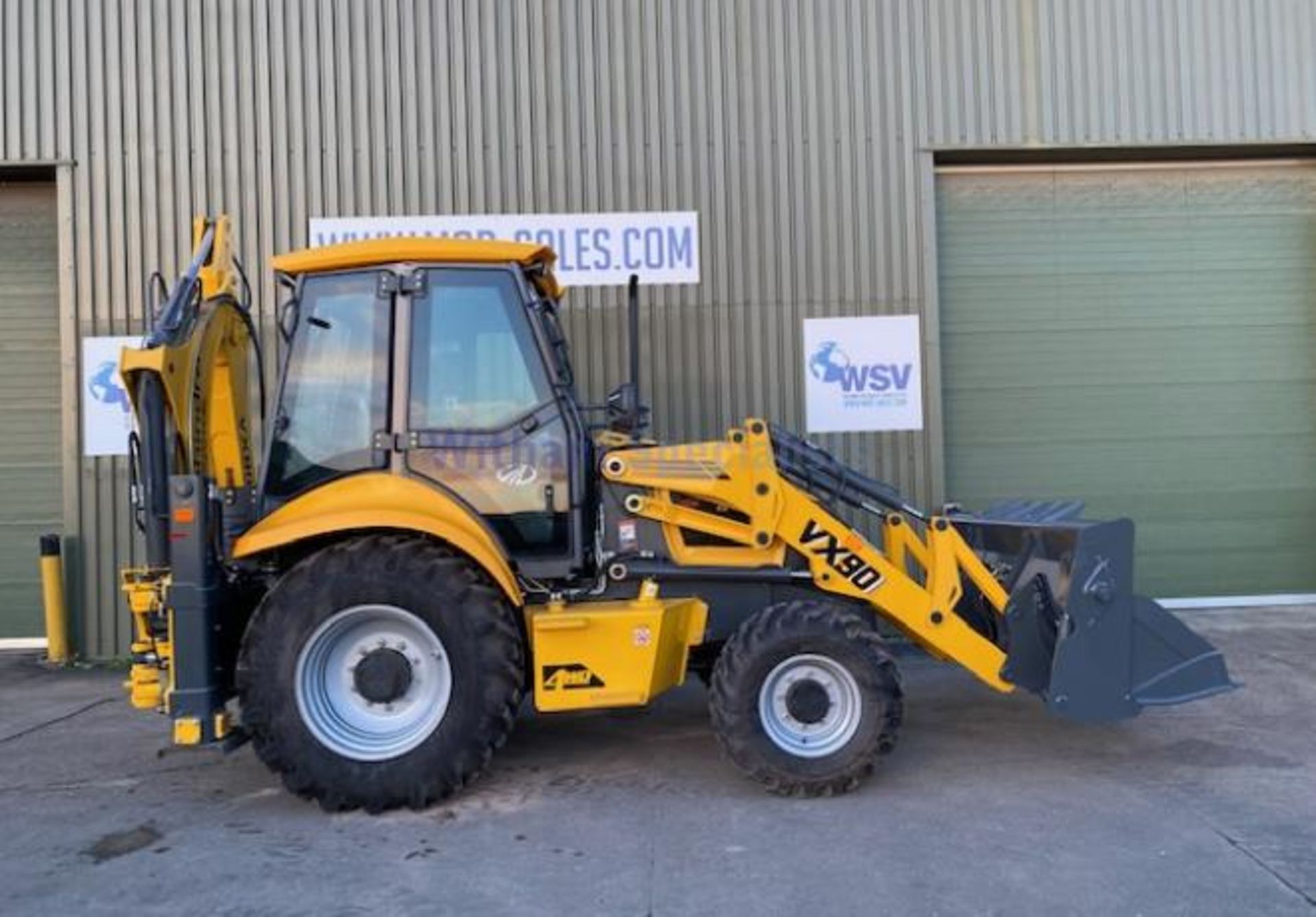 Unused 2022 Mahindra VX90 4x4 Backhoe loader - Image 4 of 20