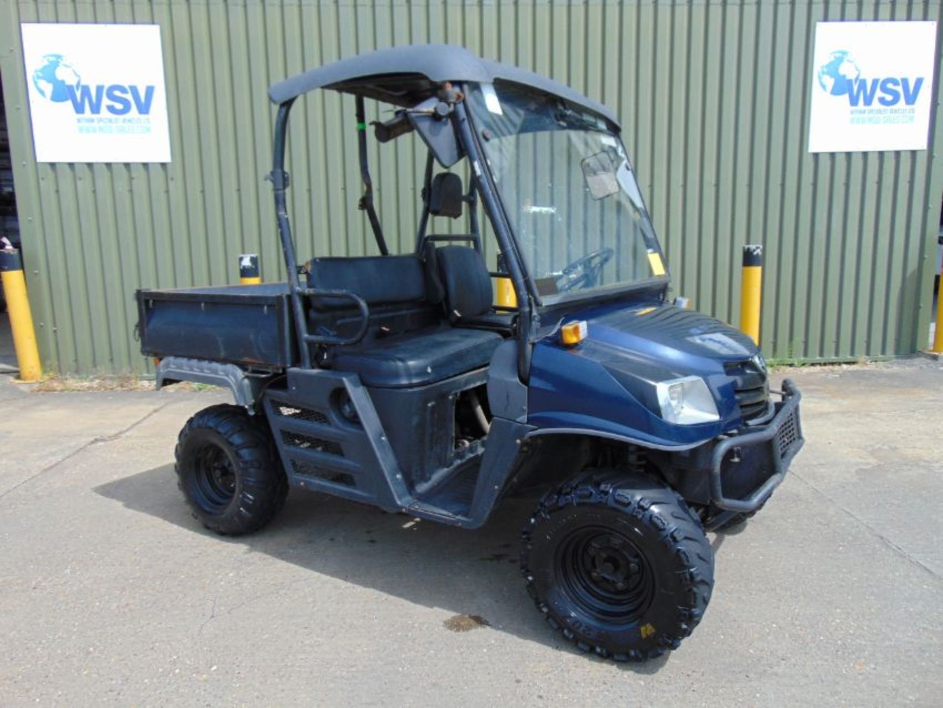 2014 Cushman XD1600 4x4 Diesel Utility Vehicle Showing 1333 hrs