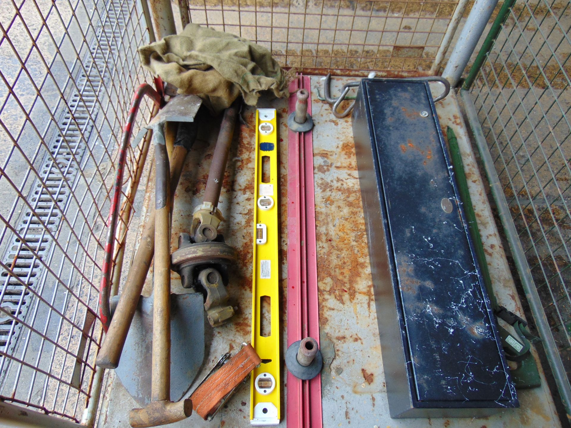 1 x Stillage of Construction Tools Gun Cabinet, PTO Shaft Etc - Image 3 of 5