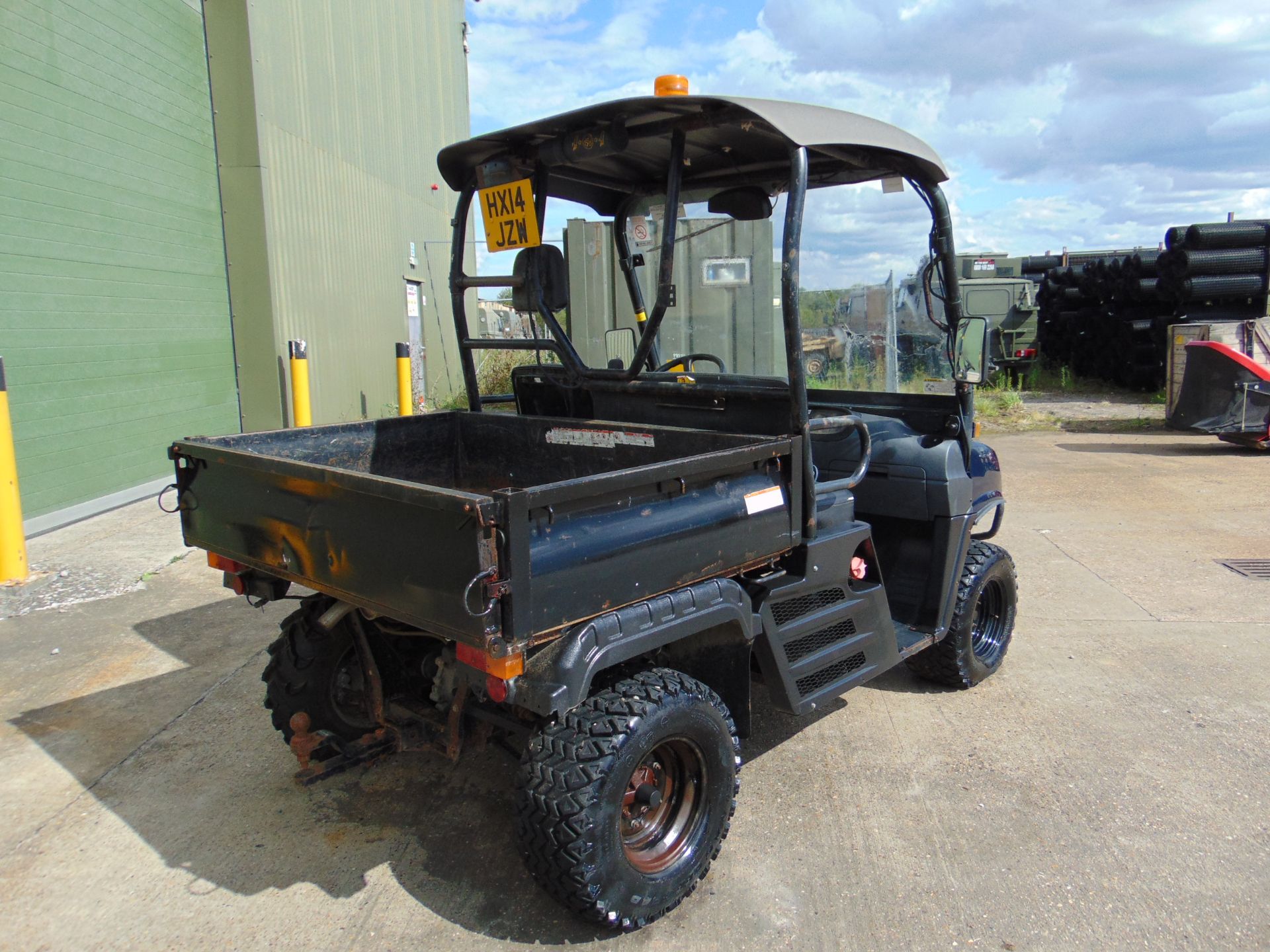 2014 Cushman XD1600 4x4 Diesel Utility Vehicle Showing 1198 hrs - Image 8 of 18