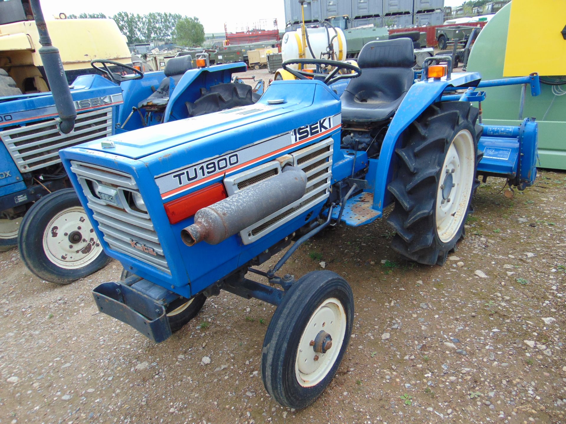 Iseki TU1900 2WD Compact Tractor c/w Rotovator ONLY 425 HOURS! - Image 3 of 9