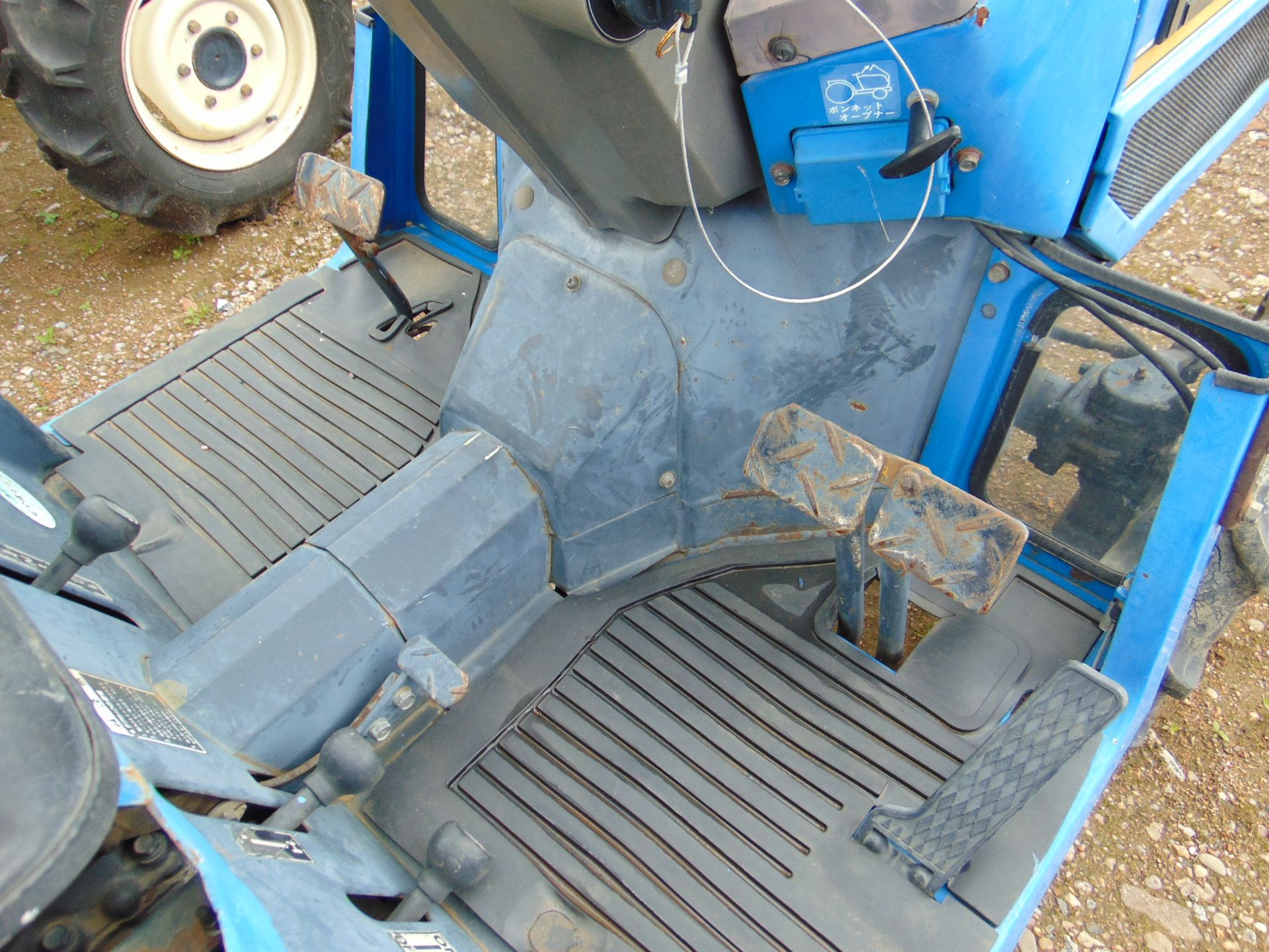 Iseki Landhope 127 4WD Compact Tractor c/w Rotovator ONLY 591 HOURS! - Image 6 of 13