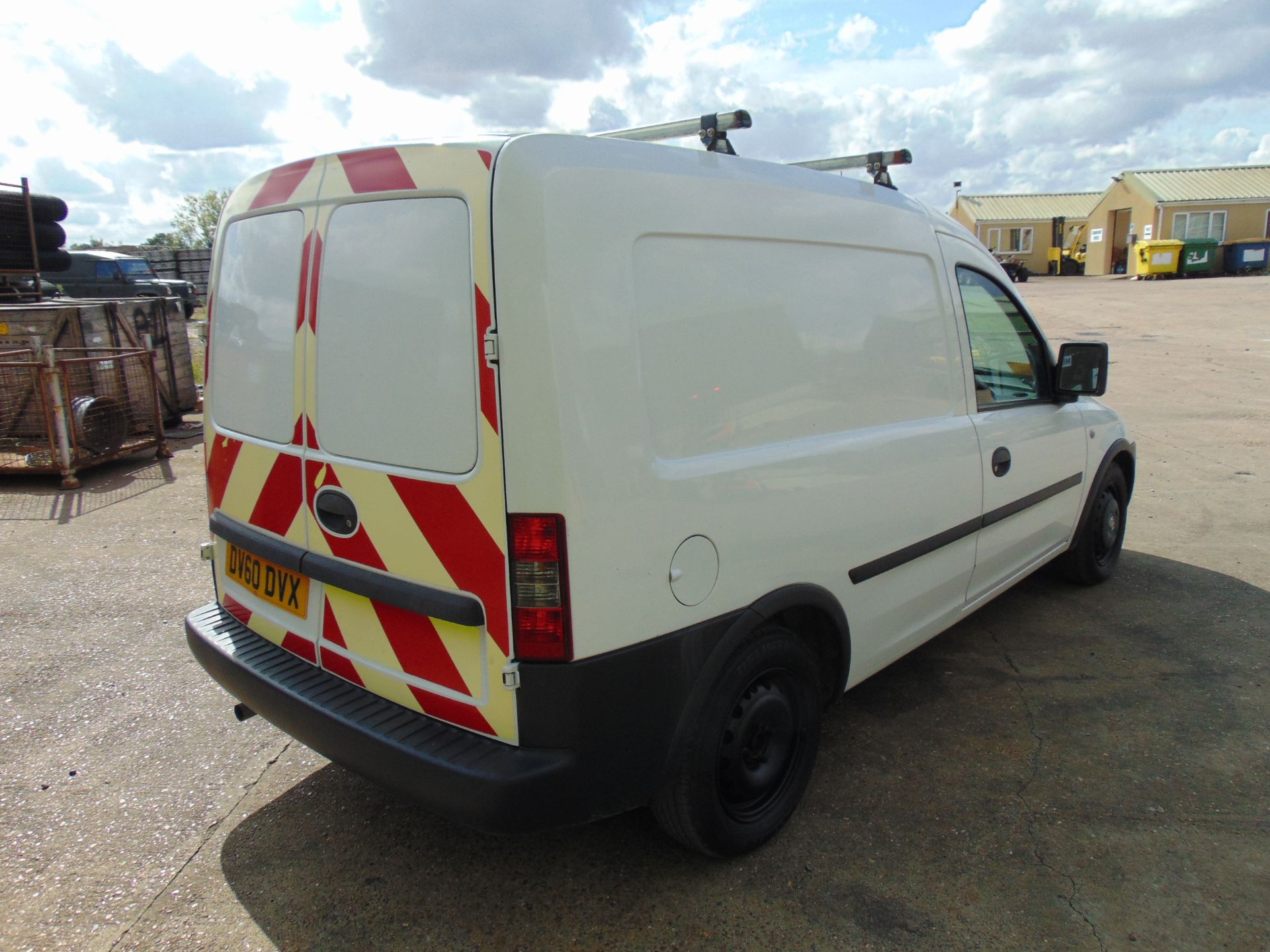 2010 Vauxhall Combo Panel Van ONLY 87,761 Miles - Image 9 of 22