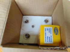 16 x New Unissued Land Rover etc Spare Bulb Kits 12 Volt