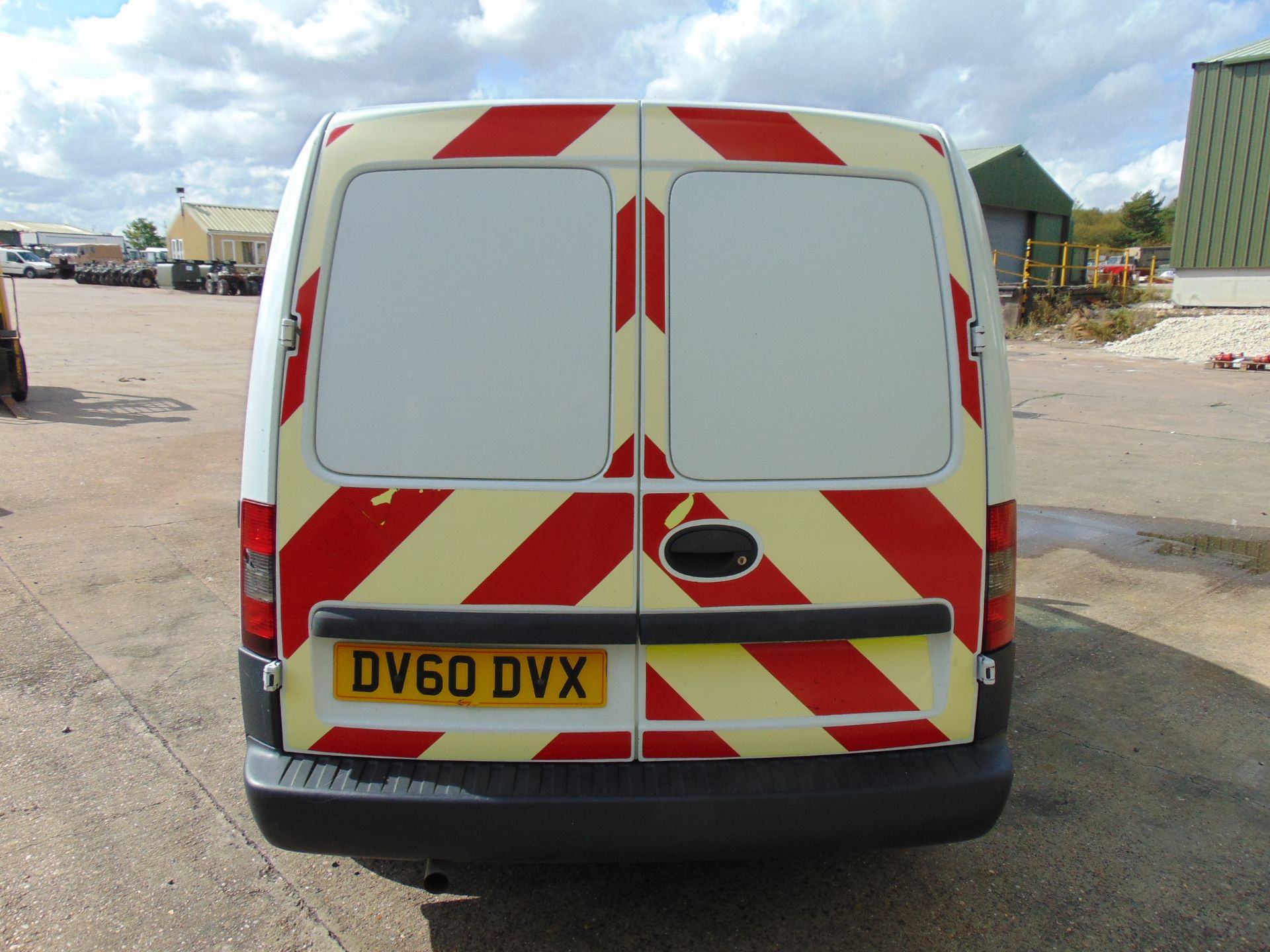 2010 Vauxhall Combo Panel Van ONLY 87,761 Miles - Image 8 of 22