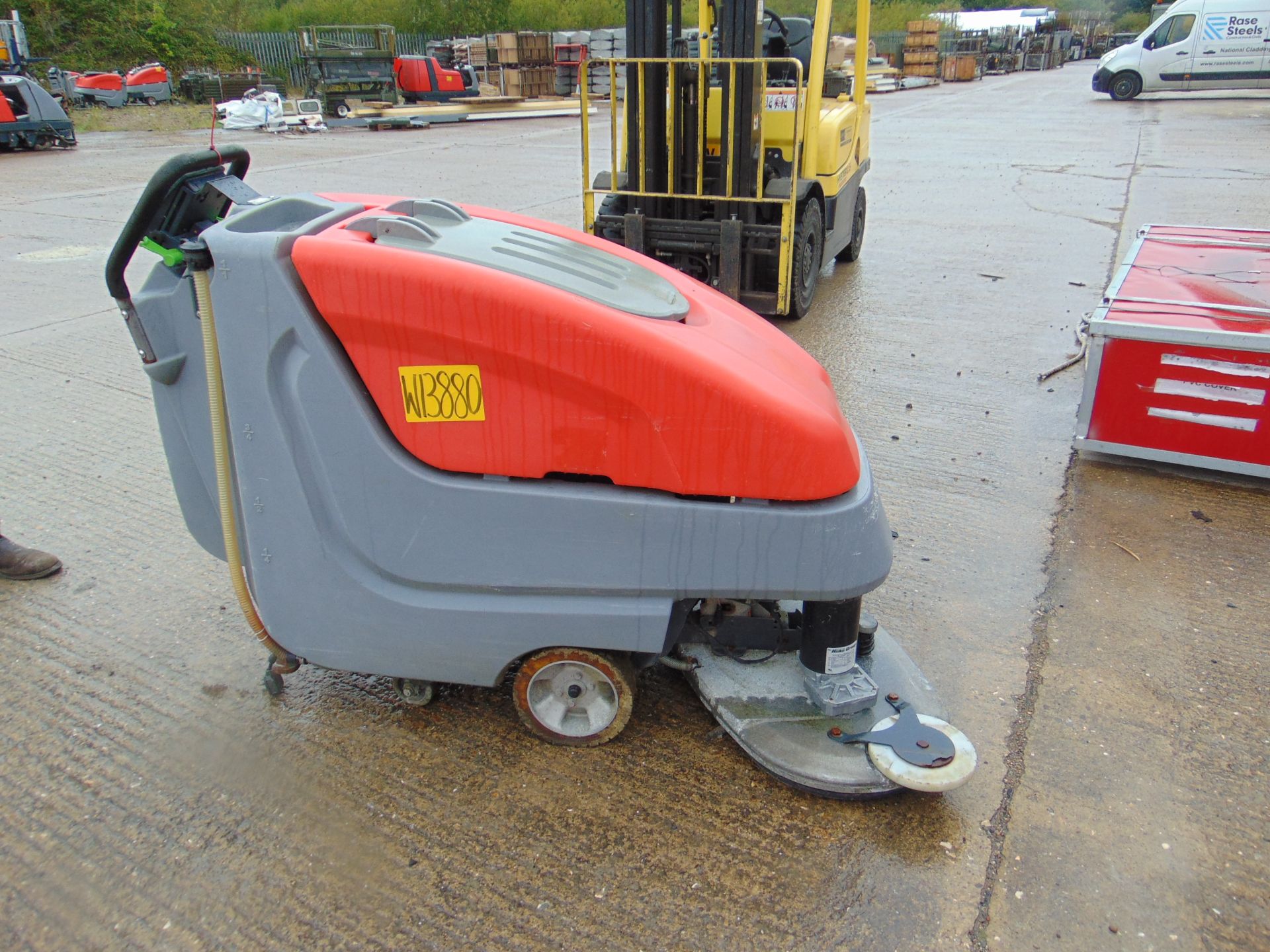 Hako Master B90 CL Sweeper Scrubber as Shown - Image 6 of 7