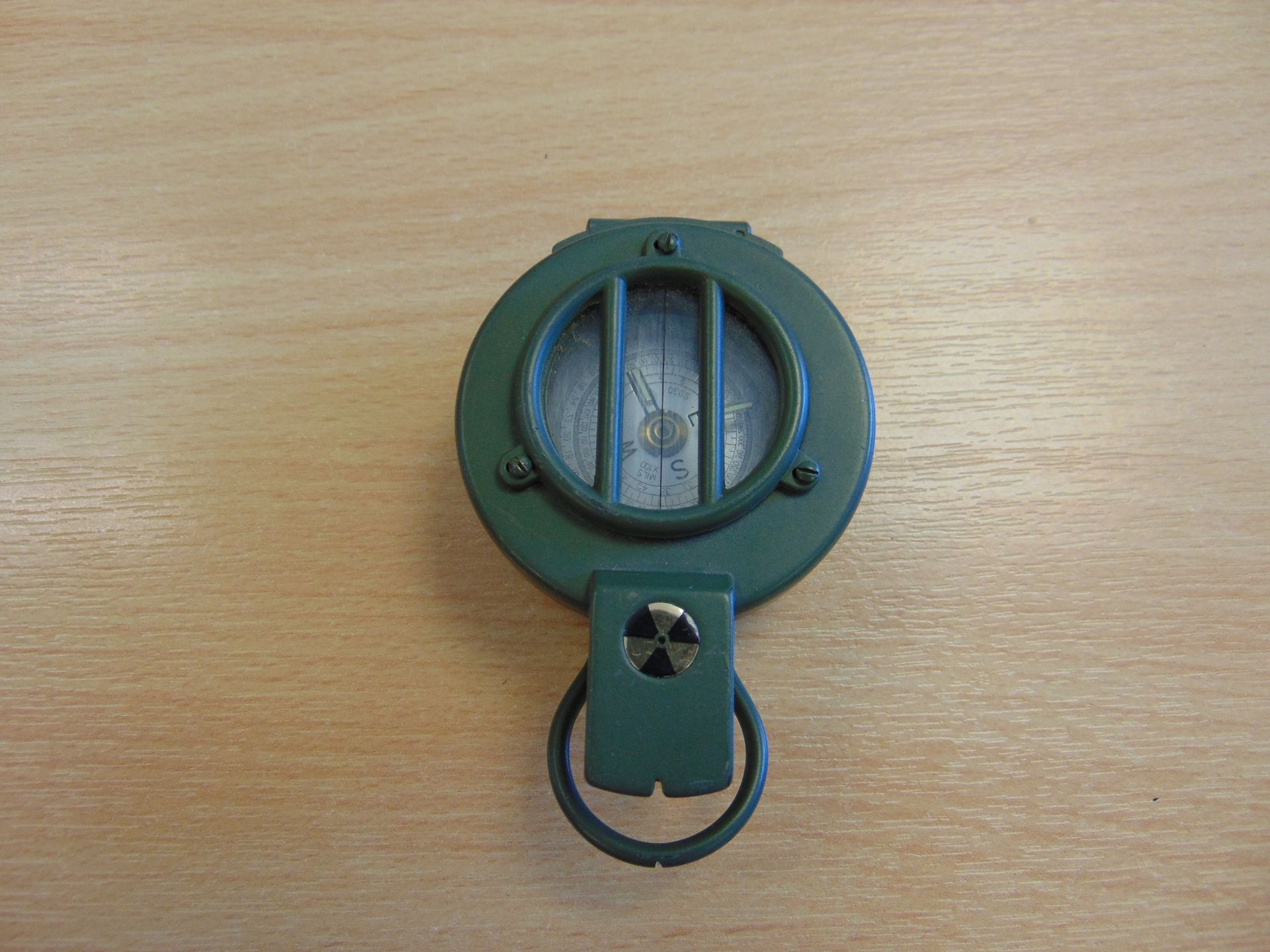 British Army Francis Barker M88 Prismatic Compass in Mils, Unissued Condition - Image 2 of 3