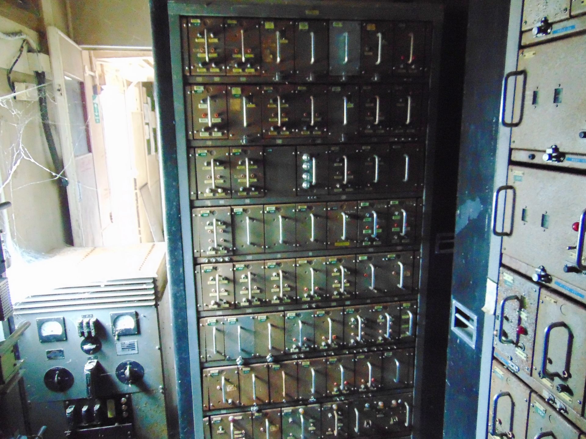 Very Rare Hunter Training Simulator from the RAF - Image 34 of 48