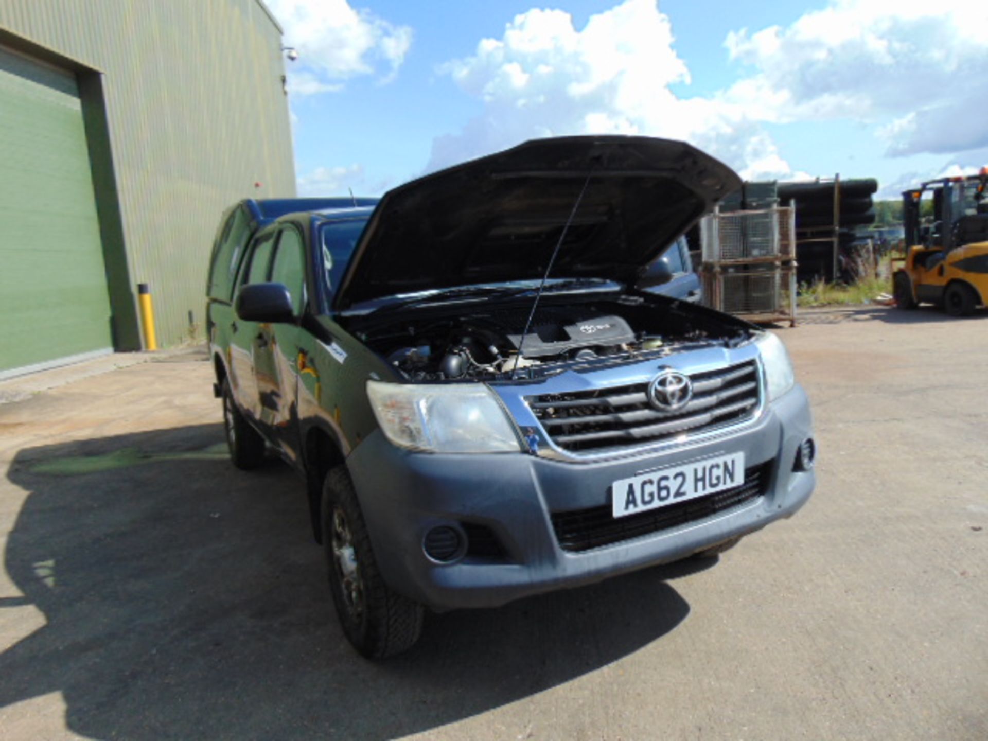 2012 Toyota Hilux HL2 Pick up 4x4 Double Cab with Truckman Hard Top - Image 16 of 41