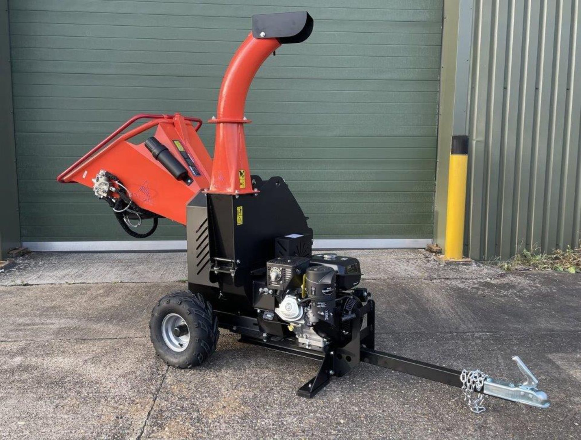 Brand New & Unused Armstrong DR-GS-15SF Electric start, Petrol Powered Hydraulic feed Wood Chipper - Bild 3 aus 23