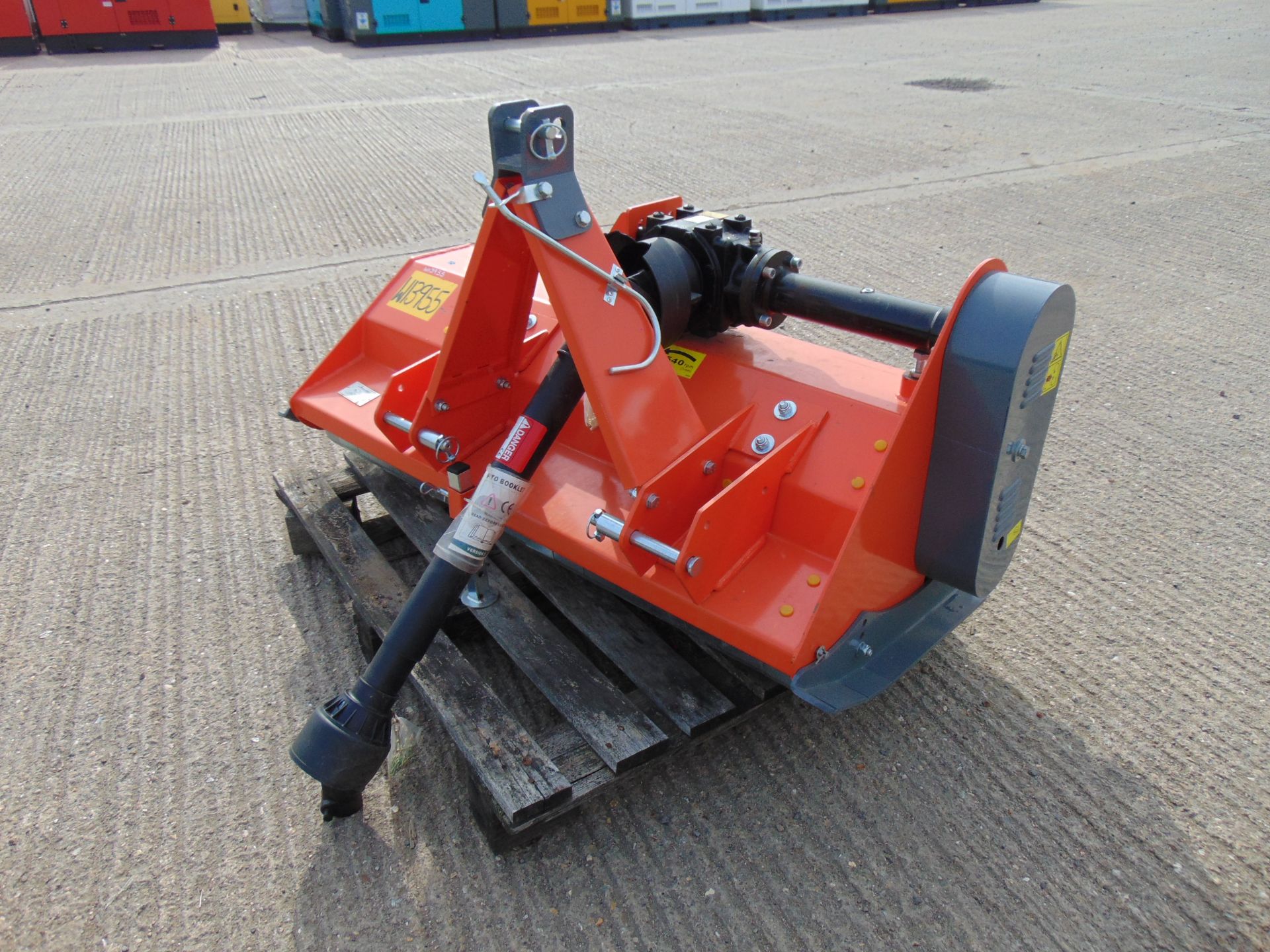 New Unissued Heavy Duty EF125 Flail Mower to suit compact tractors - Image 5 of 11