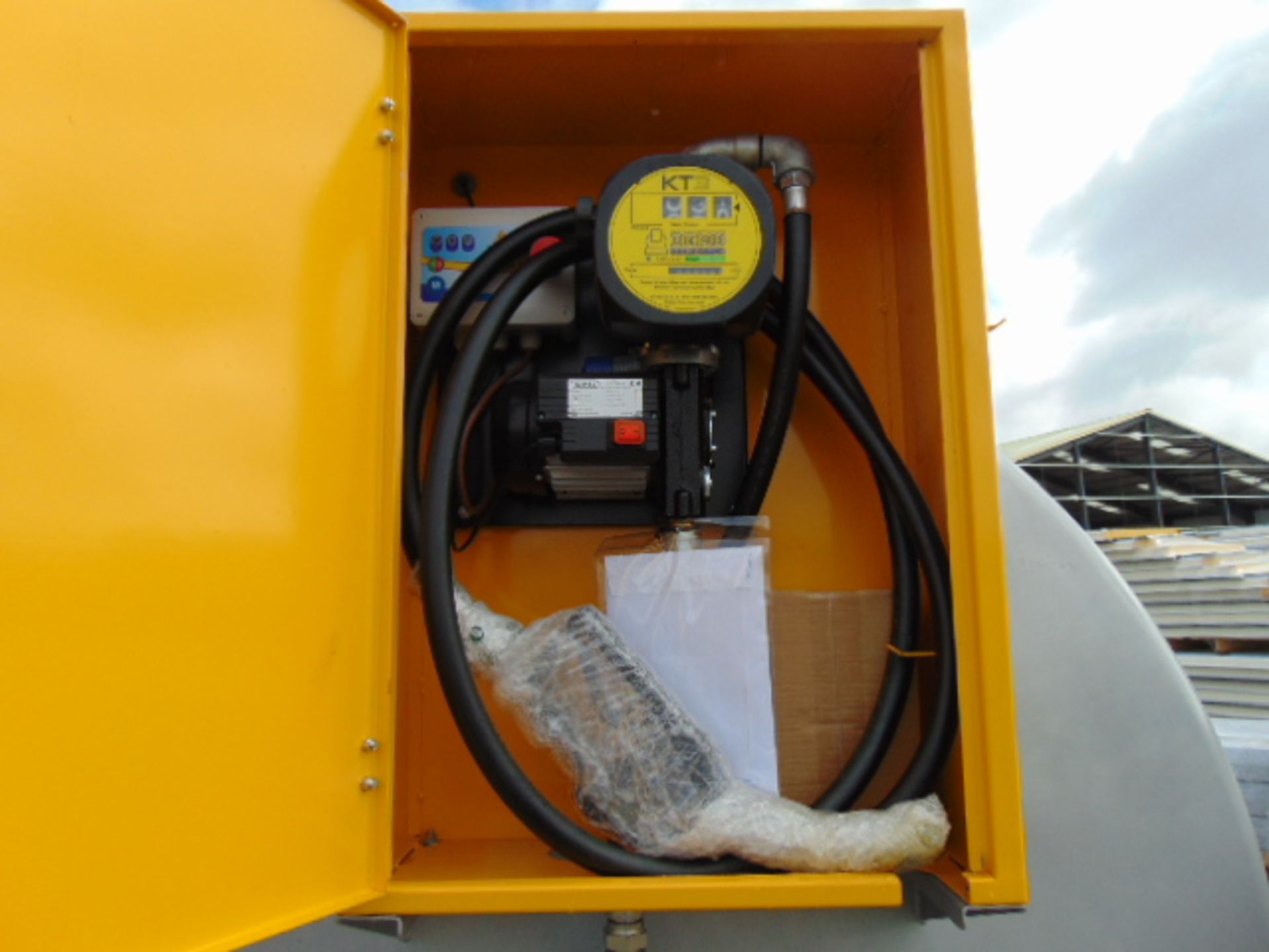 New Unissued 2023 Serbatoi Fuel Solution 9000 litre Bunded Refuelling Installation - Image 12 of 17