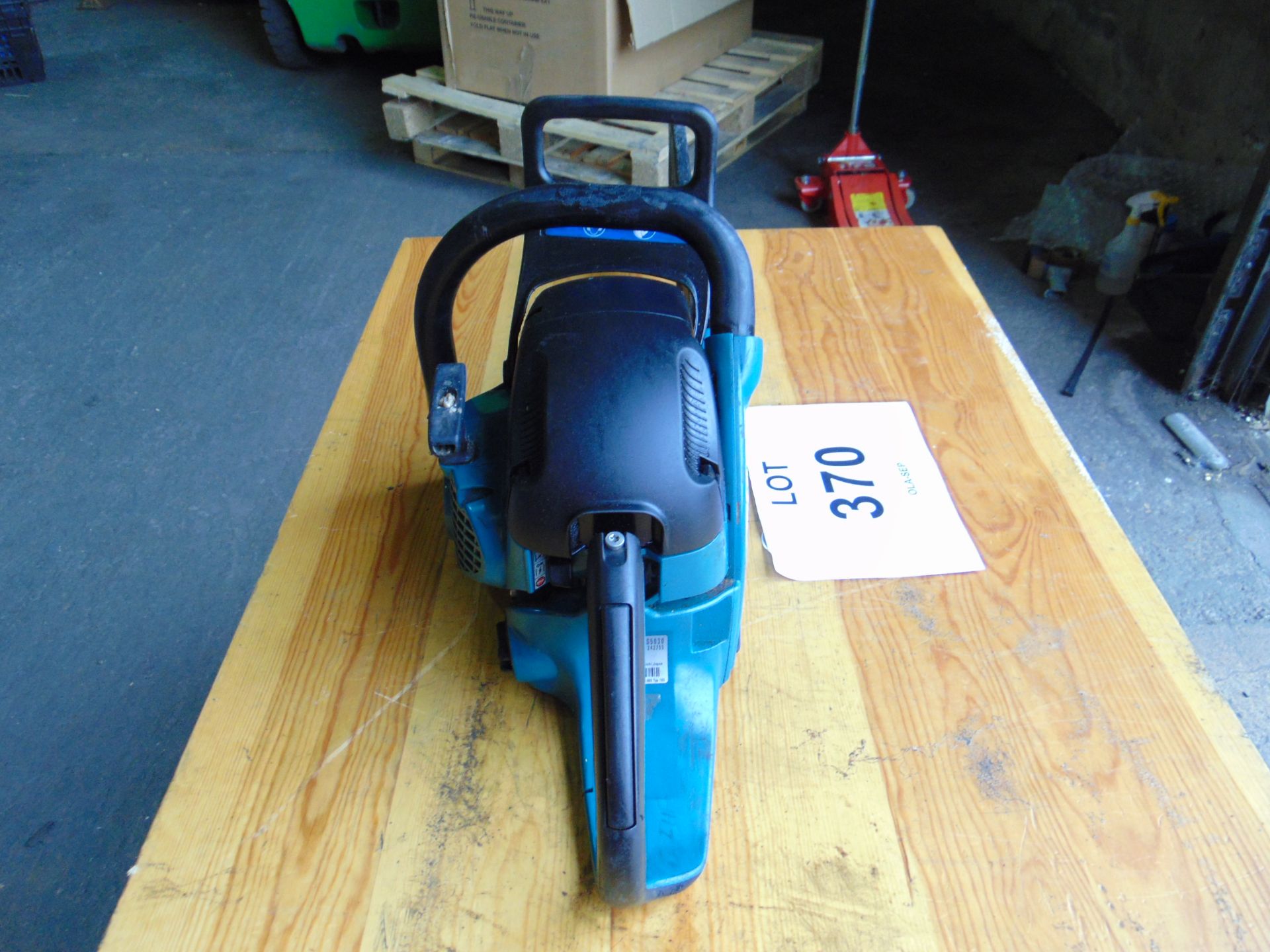 Makita DCS5030 Chain saw c/w chain and guard 50cc from UK MoD - Image 4 of 6