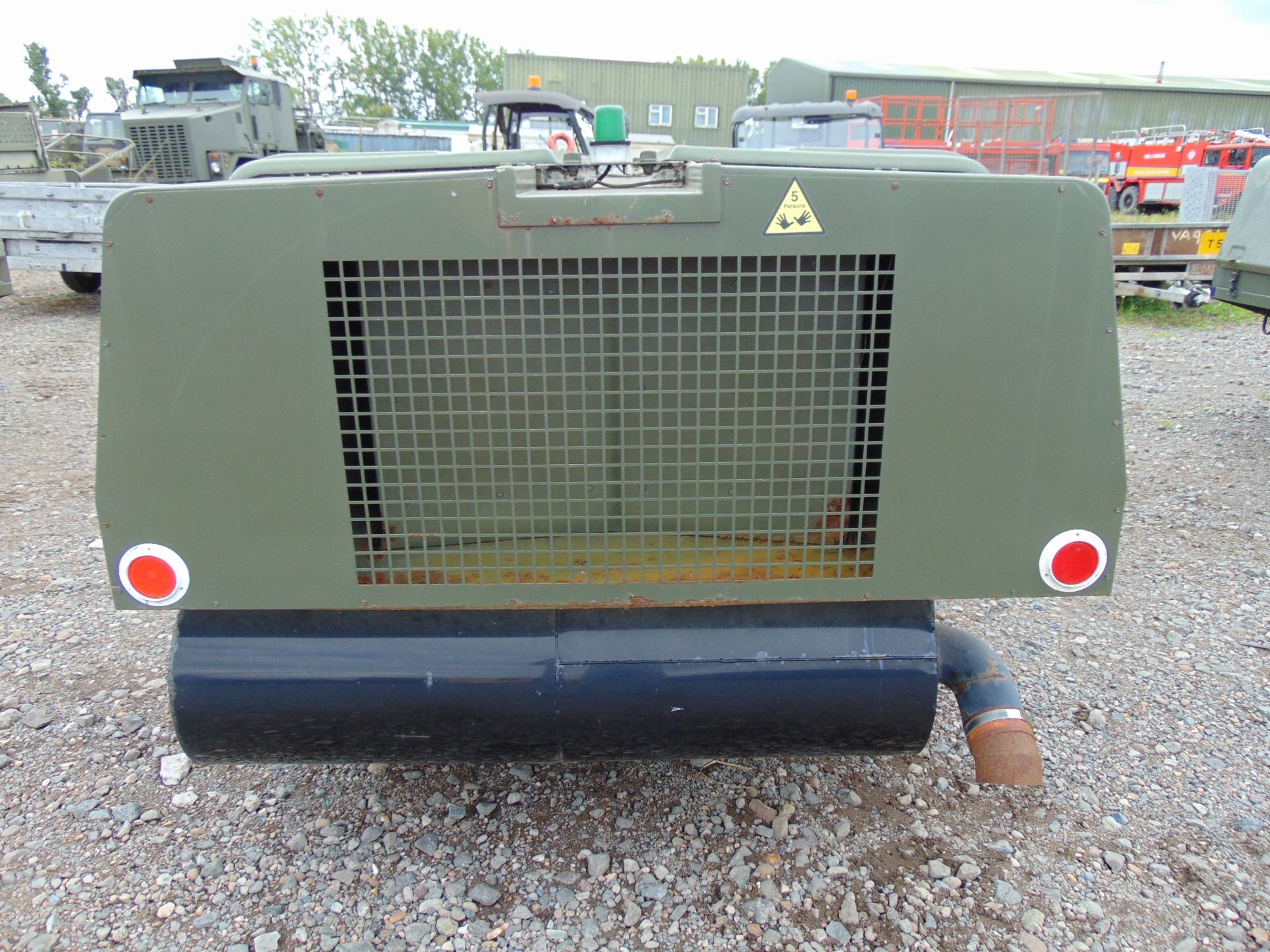 Houchin Twin Axle 60 KVA Aircraft Ground Power Unit c/w Cummins Engine - Image 5 of 13