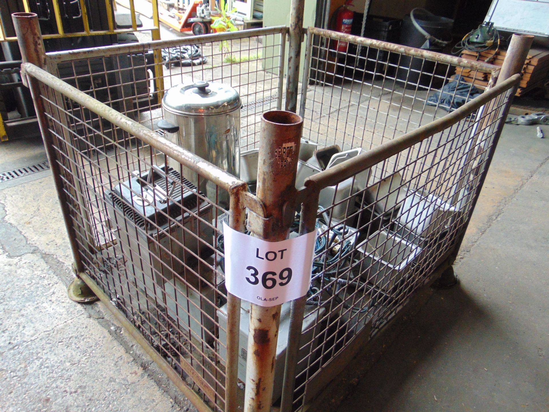 1 x Stillage BV's , Cooking Pots, Tea Earn, Power cables etc - Image 6 of 6