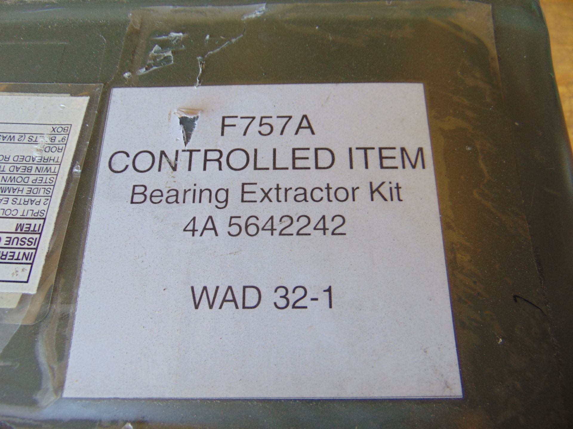 Bearing Extractor Kit in Transit Case with Serviceable Label - Image 4 of 8