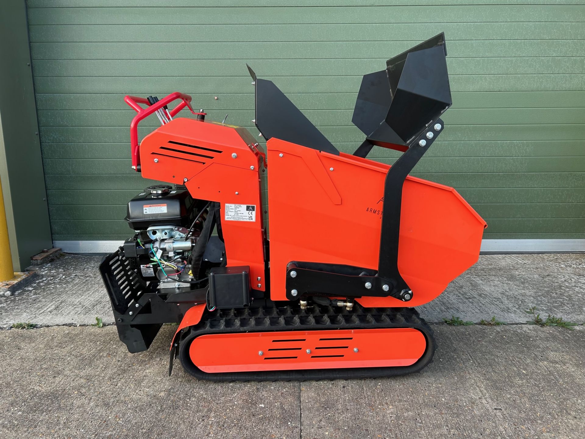 New and unused Armstrong DR-MD-150PRO Self-Loading Tracked Dumper - Image 5 of 21