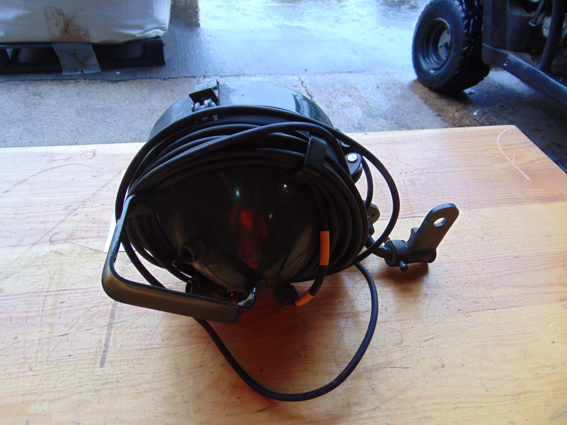 Unissued FV Search Light c/w Bracket, Cable and Plug - Image 4 of 6