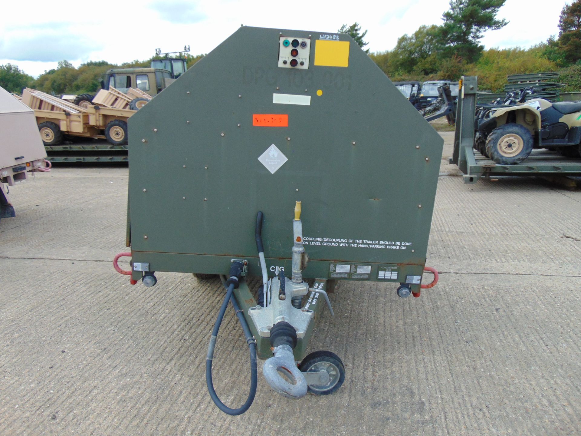 Moskit Single Axle Self Contained Airfield Lighting System c/w 2 x Onboard Generators - Image 2 of 21