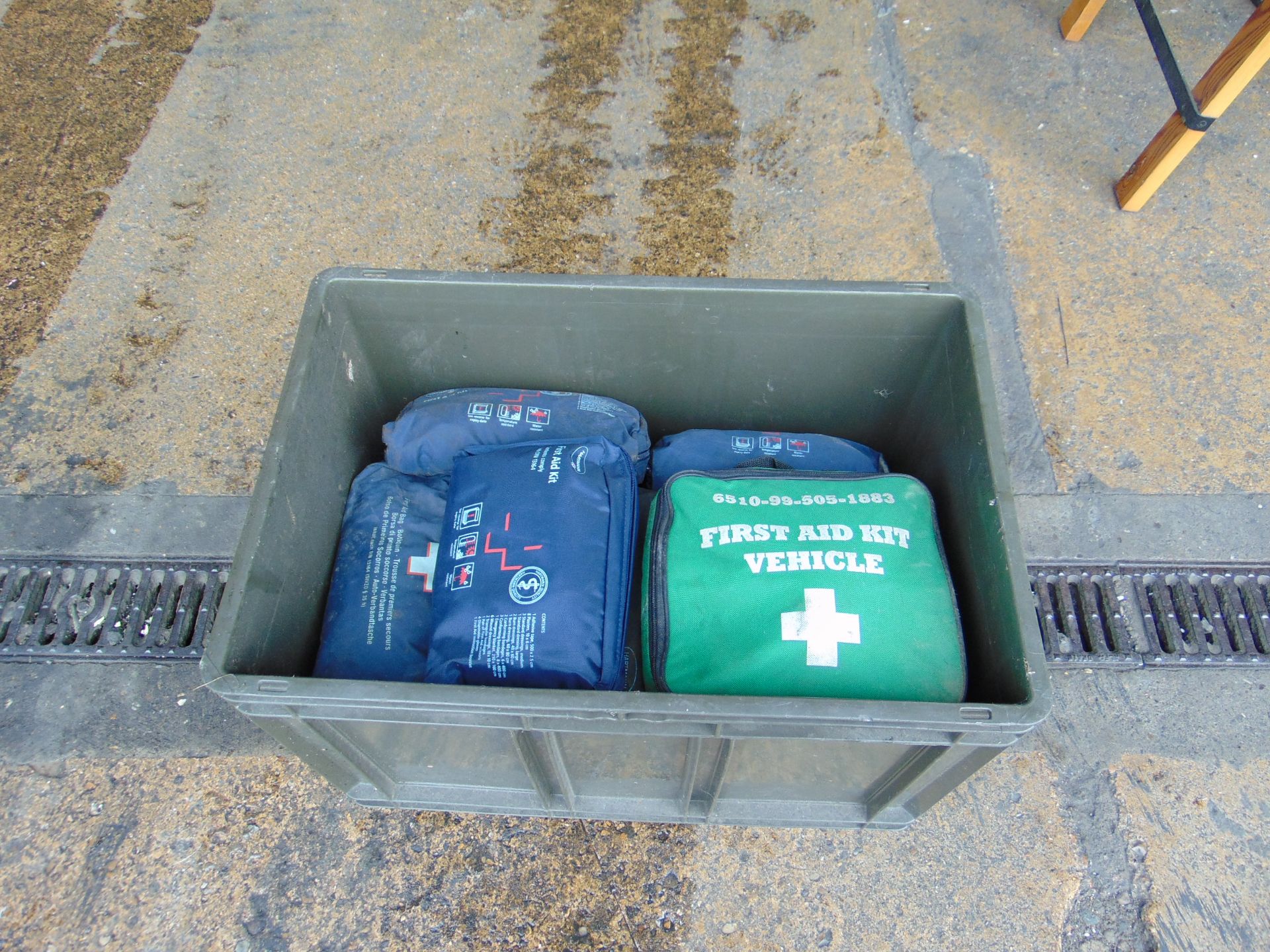 20 x Vehicle First Aid Kits - Image 2 of 5
