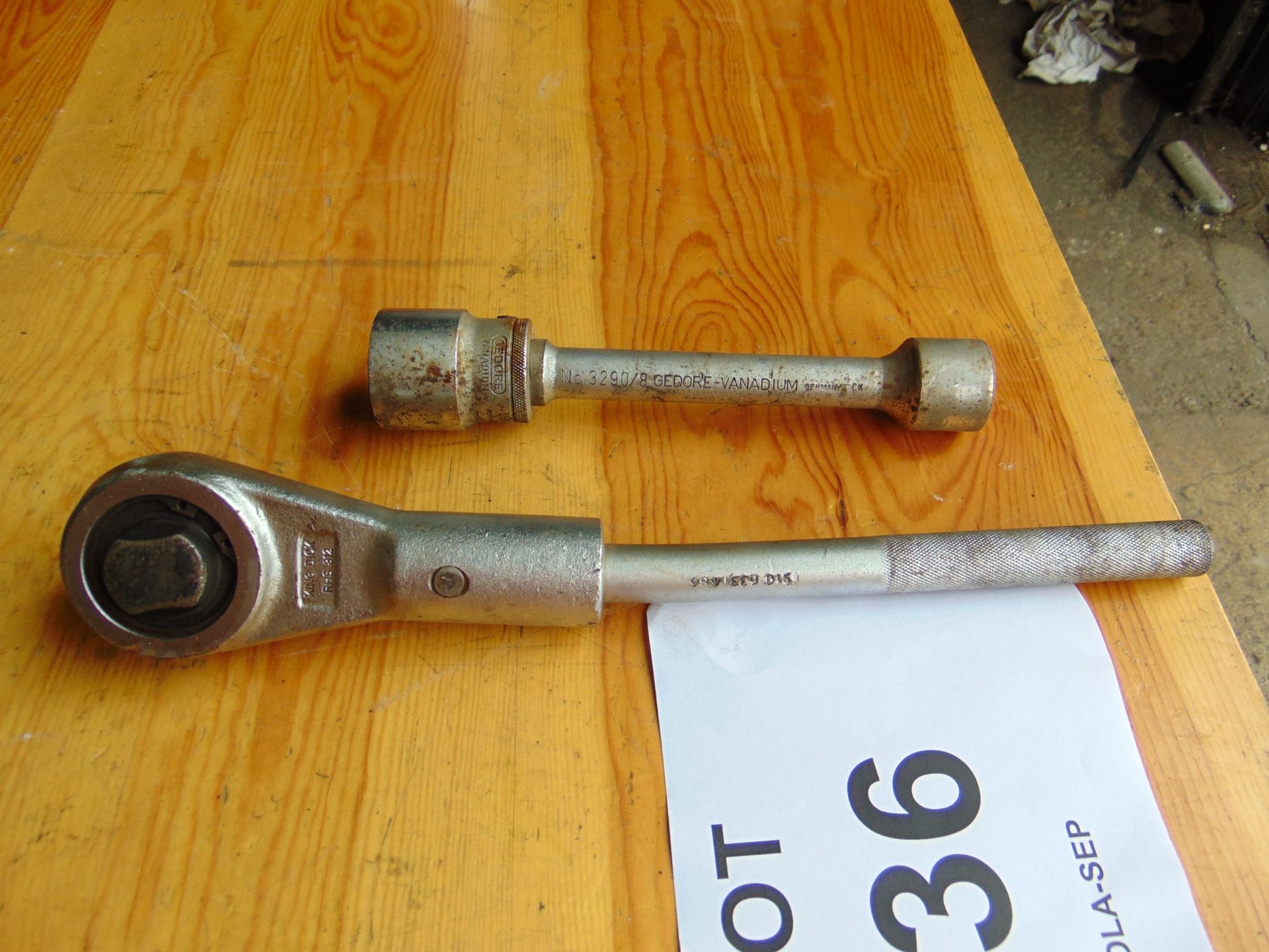 King Dick 3/4 in Ratchet, Extension and 3/4 in Socket from MoD - Image 4 of 5