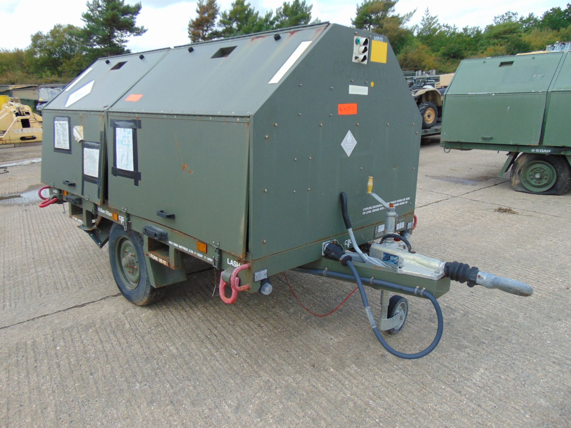 Moskit Single Axle Self Contained Airfield Lighting System c/w 2 x Onboard Generators