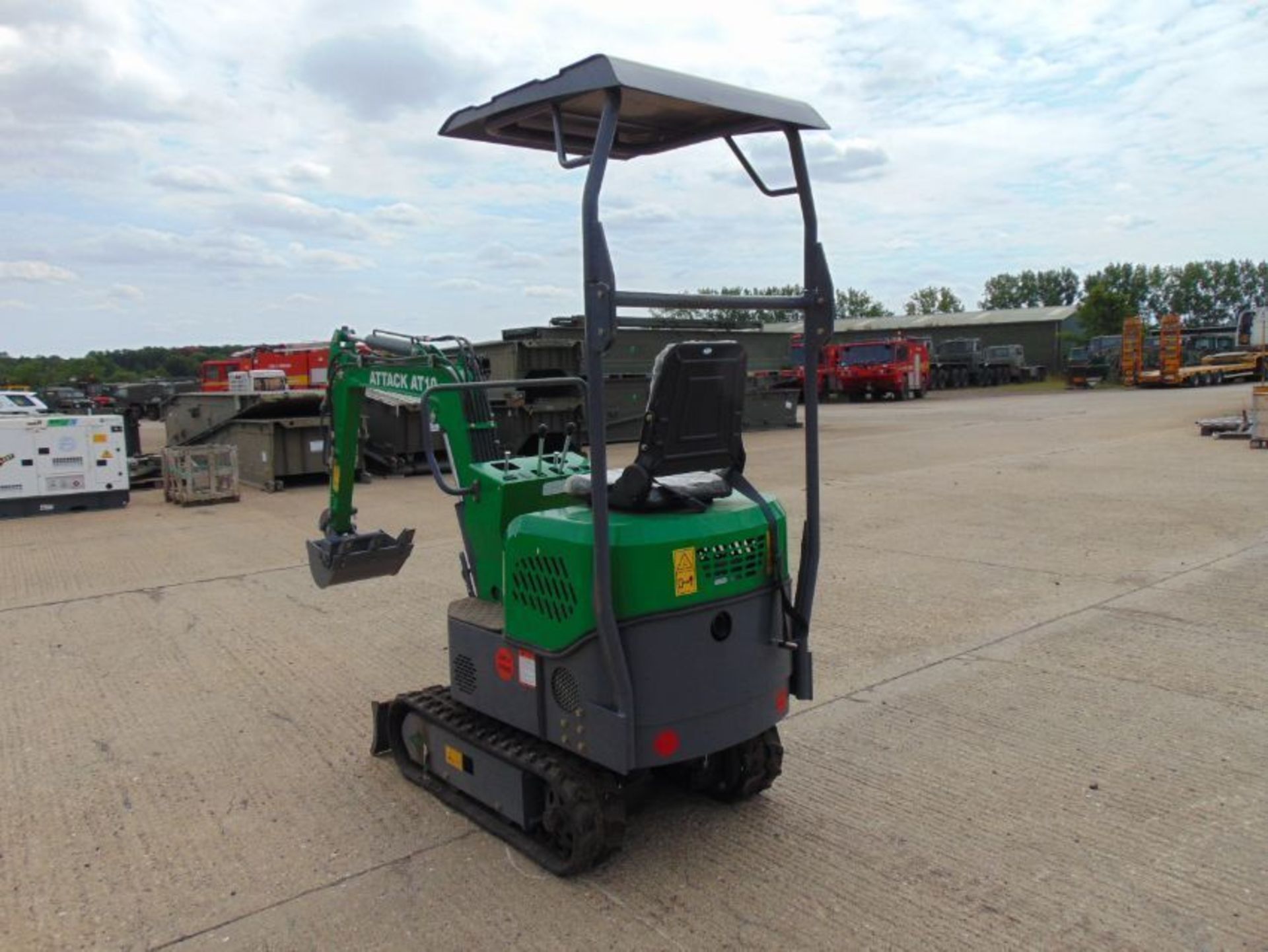 Unused AT 10 Diesel Rubber Tracked Mini Excavator c/w bucket, front blade, piped for Hammer etc - Image 3 of 17