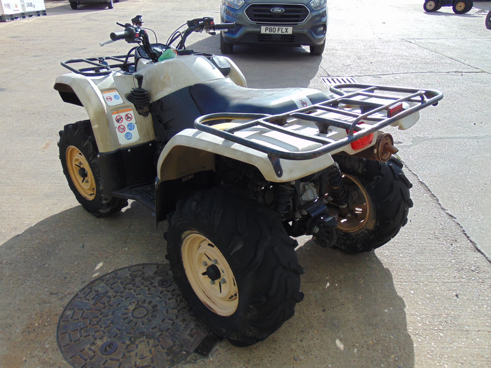 Military Specification Yamaha Grizzly 450 4 x 4 ATV Quad Bike - Image 8 of 16