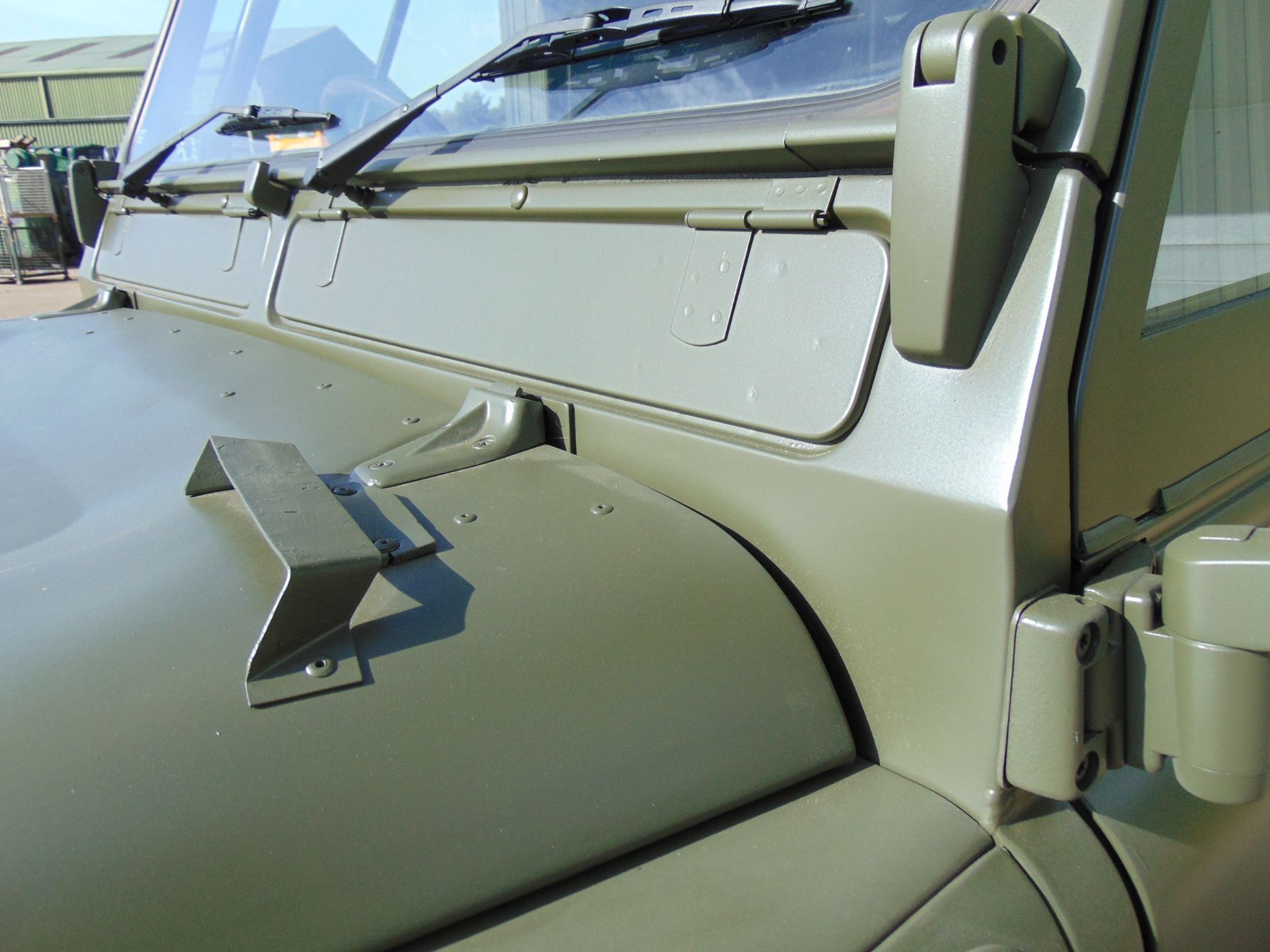 Land Rover Defender 110 Wolf 300TDi FFR hardtop RHD, TUM Remus upgrade - Image 13 of 32