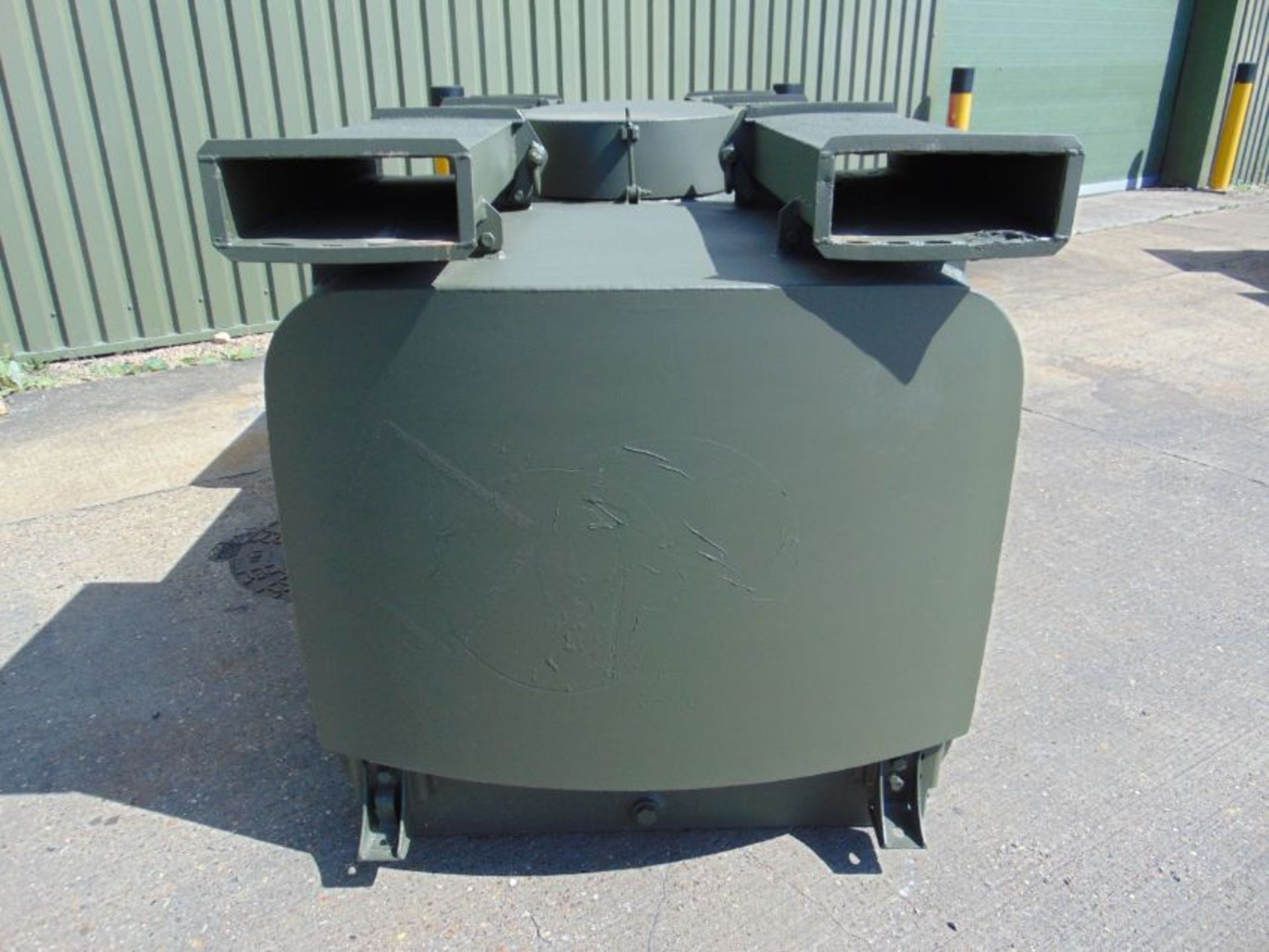 Gloster Saro 2,200Ltr Aluminium Fuel/Fluid Distribution Tank - Image 2 of 10