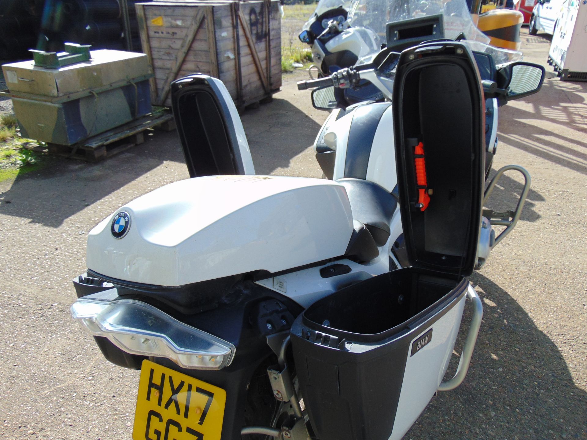 UK Police 2017 BMW R1200RT Motorbike - Image 7 of 17