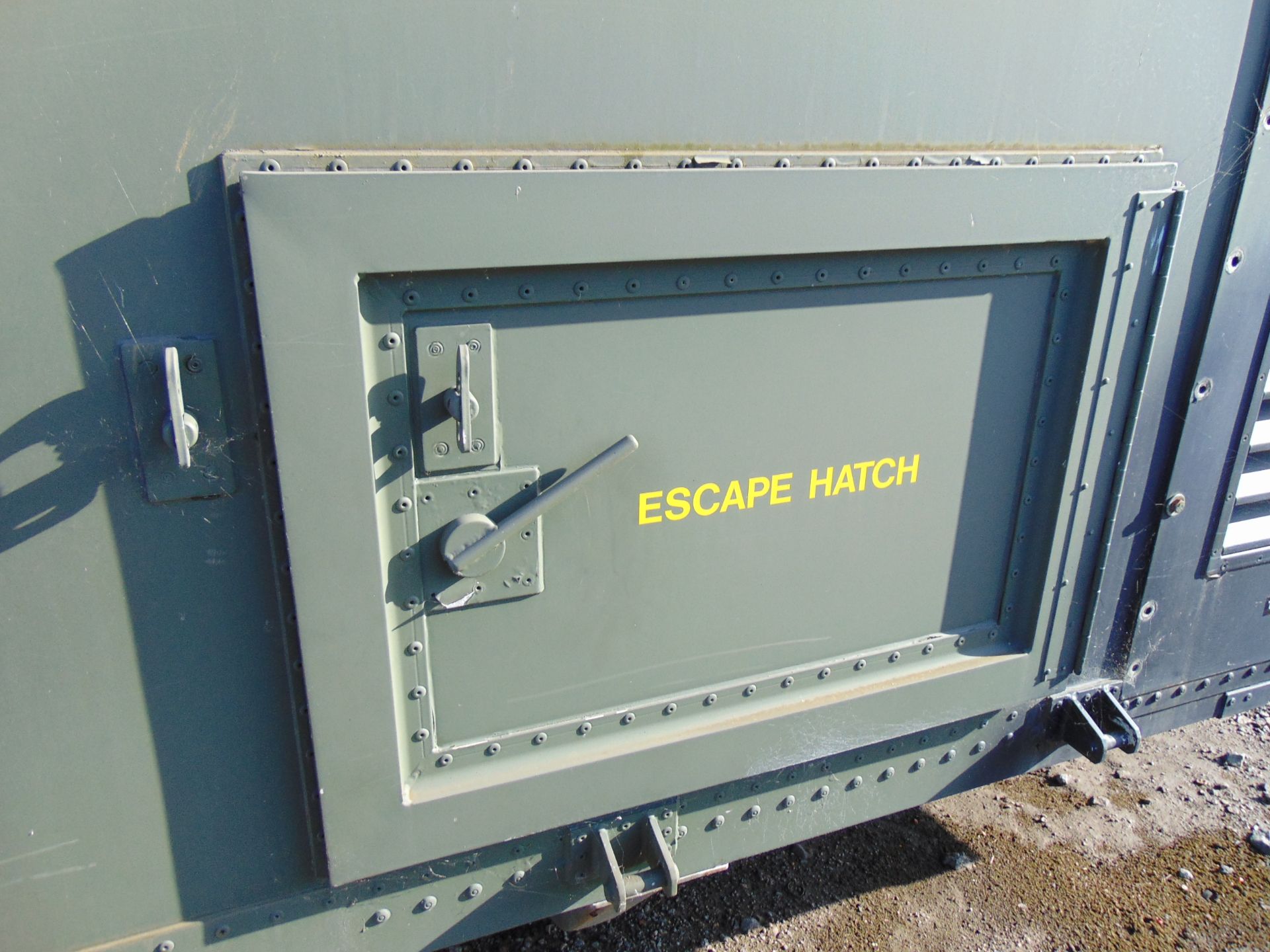 Demountable Secure Insulated Mowag Matrix Body C/W, Air Con etc - Image 15 of 21