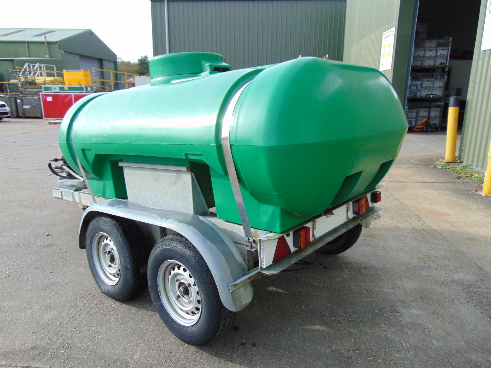 Morclean Trailer Mounted Pressure Washer with 2250 litre Water Tank and Yanmar Diesel Engine - Image 3 of 19