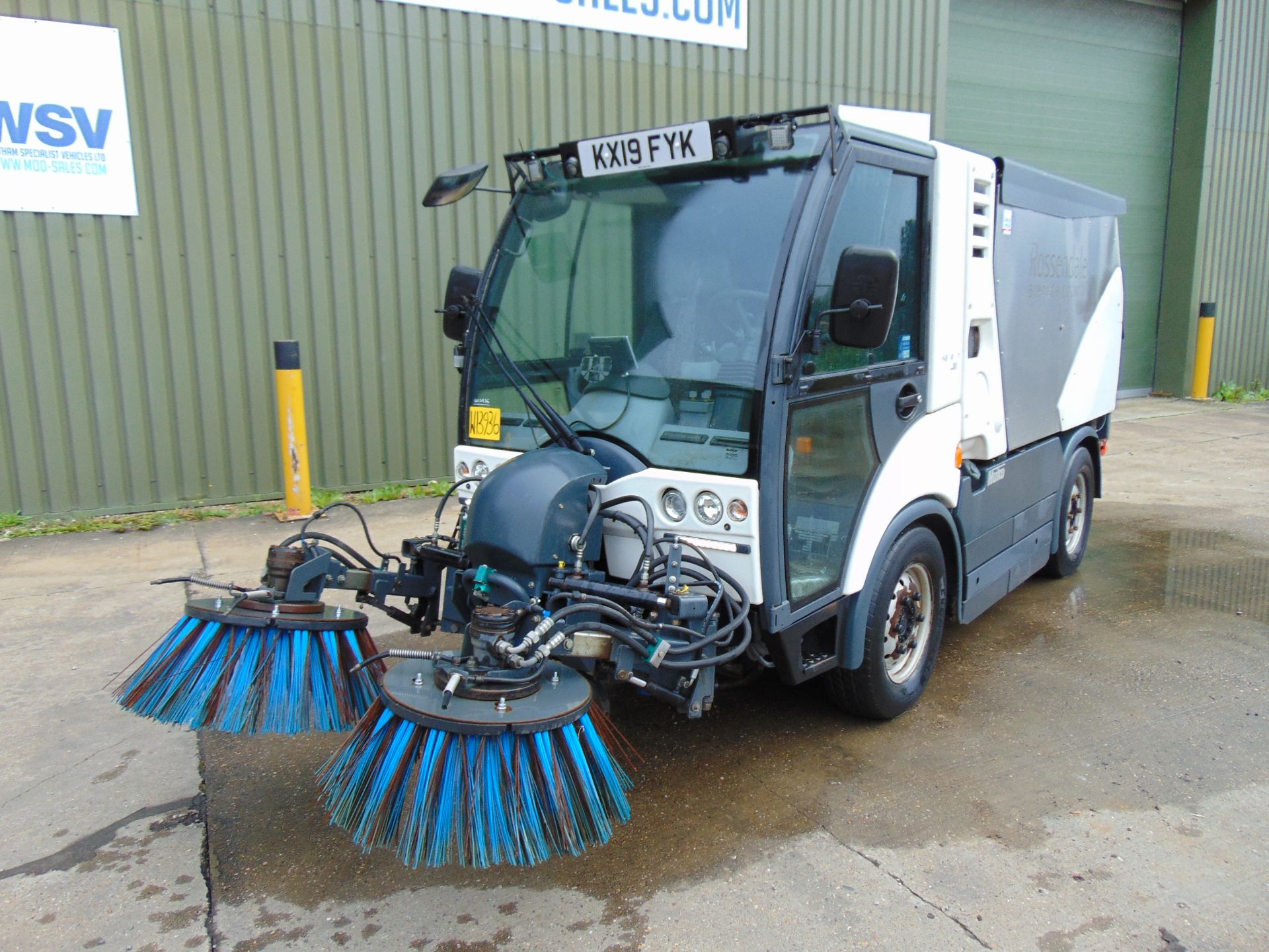2019 Hako Citymaster 2200 Compact Road Sweeper ONLY 18,784 Miles - Image 2 of 23