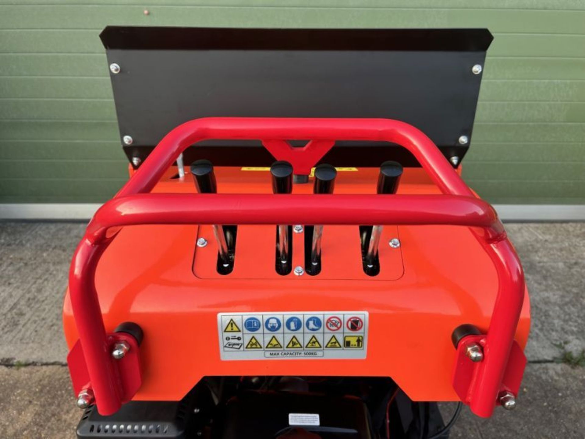New and unused Armstrong DR-MD-150PRO Self-Loading Tracked Dumper - Image 20 of 21