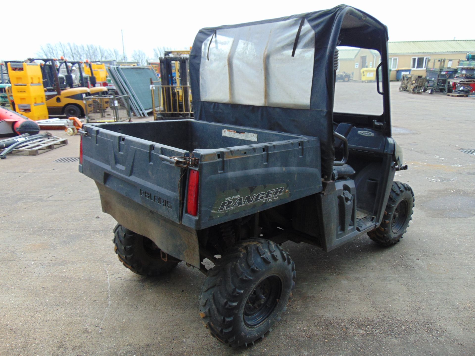 2011 Polaris Ranger 500 EFI 4x4 ATV SHOWING 1,561 HOURS - Image 5 of 15