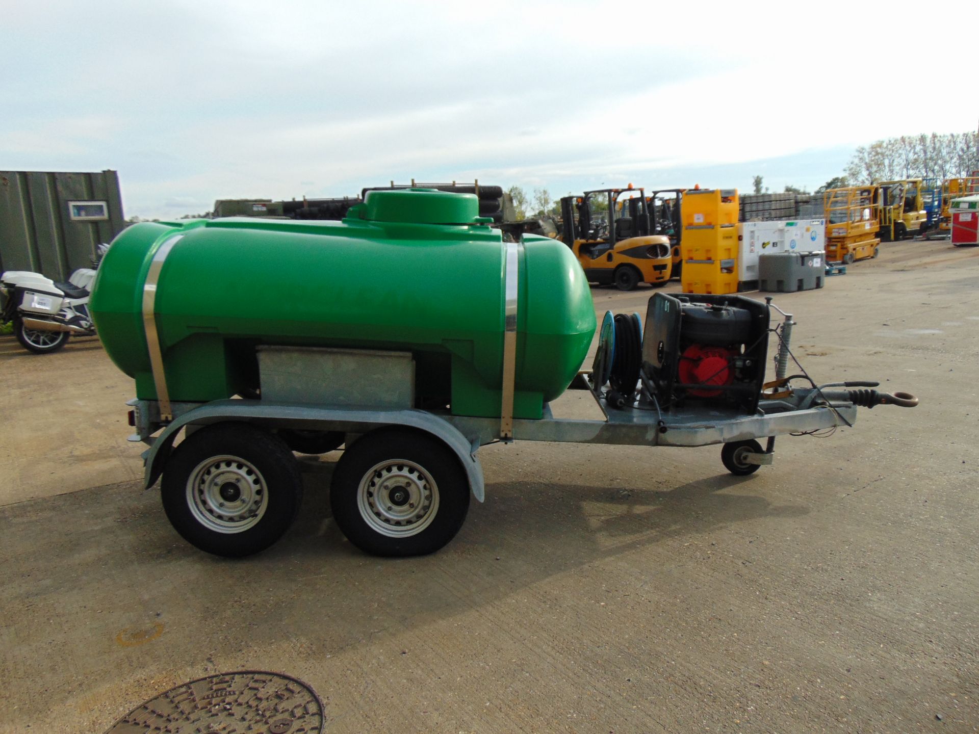 Morclean Trailer Mounted Pressure Washer with 2250 litre Water Tank and Yanmar Diesel Engine - Image 6 of 19