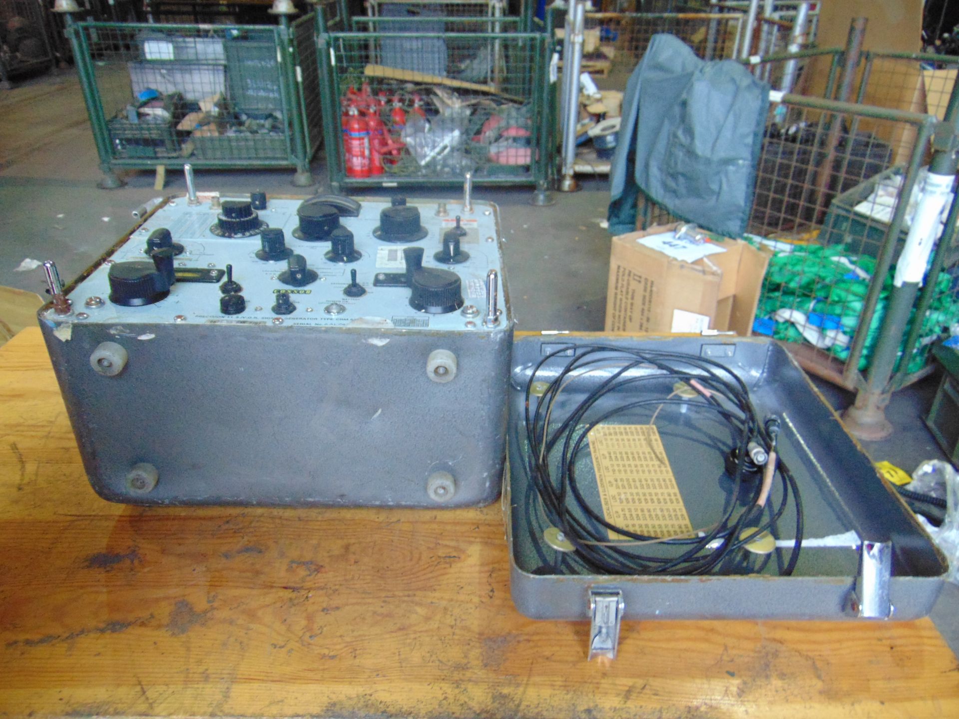 Cossor Precision Signal Generator set c/w Leads etc