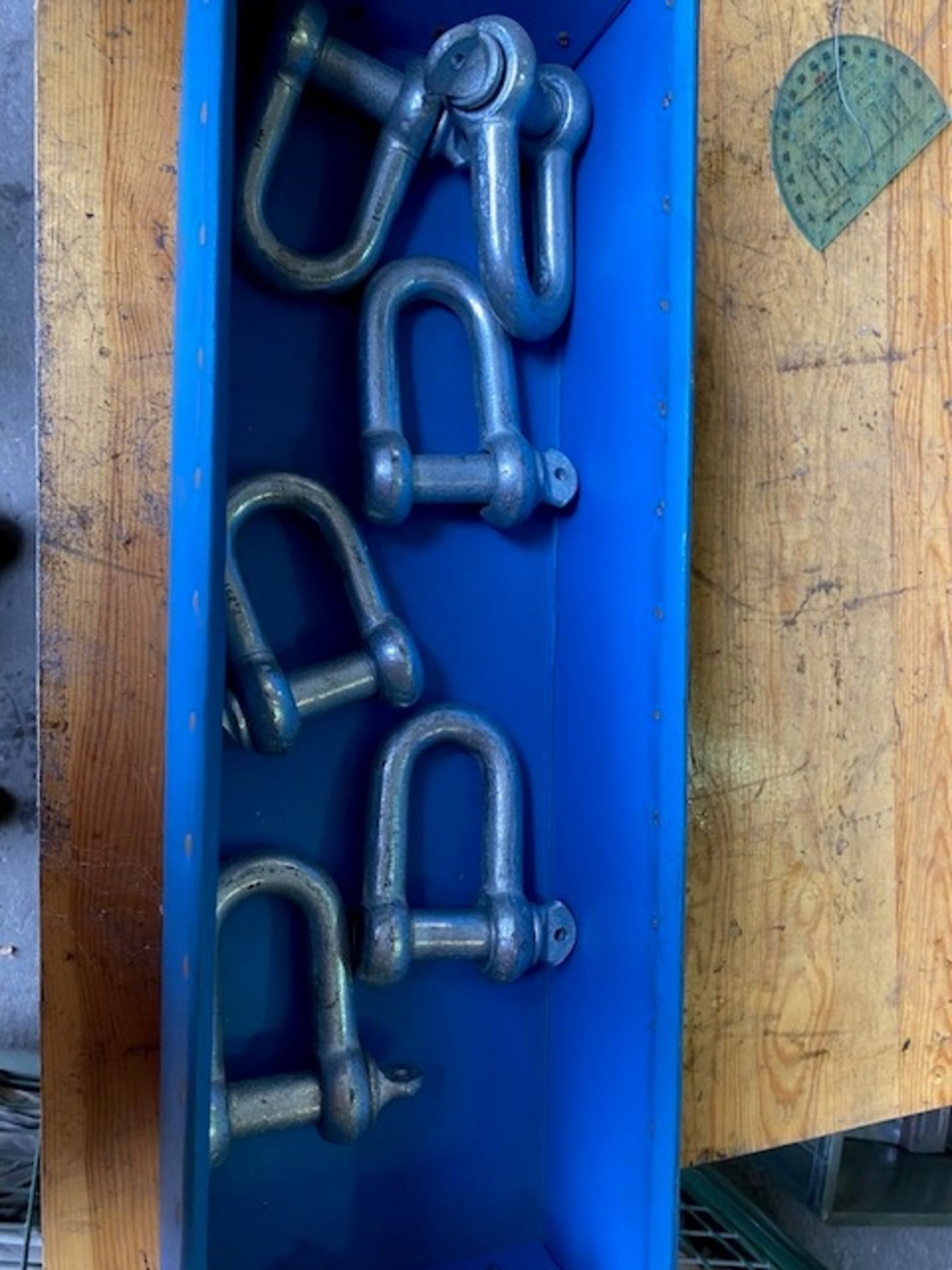 6x New Unissued 2.25 ton Recovery D Shackles - Image 5 of 5