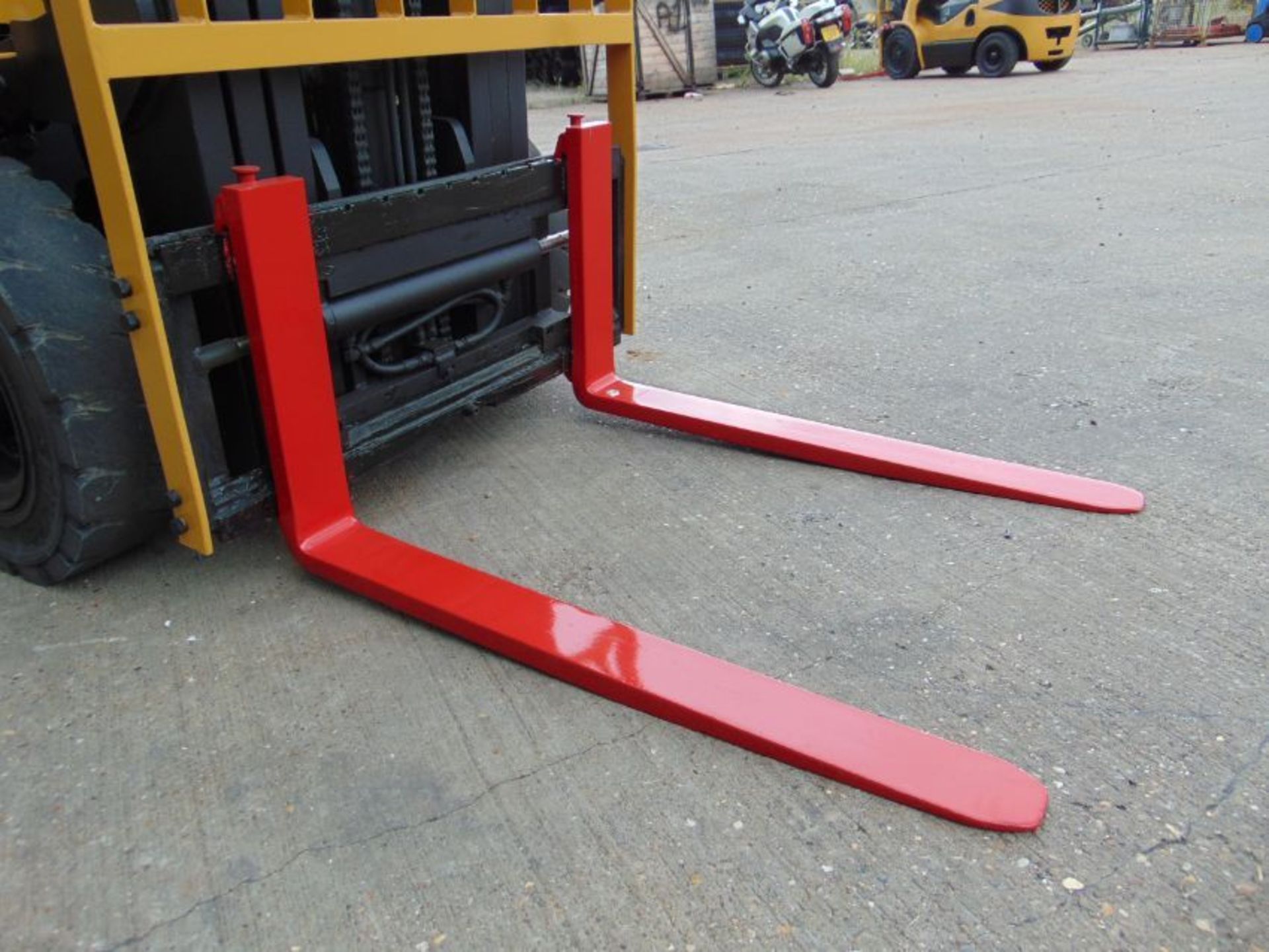 Maximal M25 2500Kg Diesel Fork Lift Truck ONLY 1,501 HOURS! - Image 15 of 22