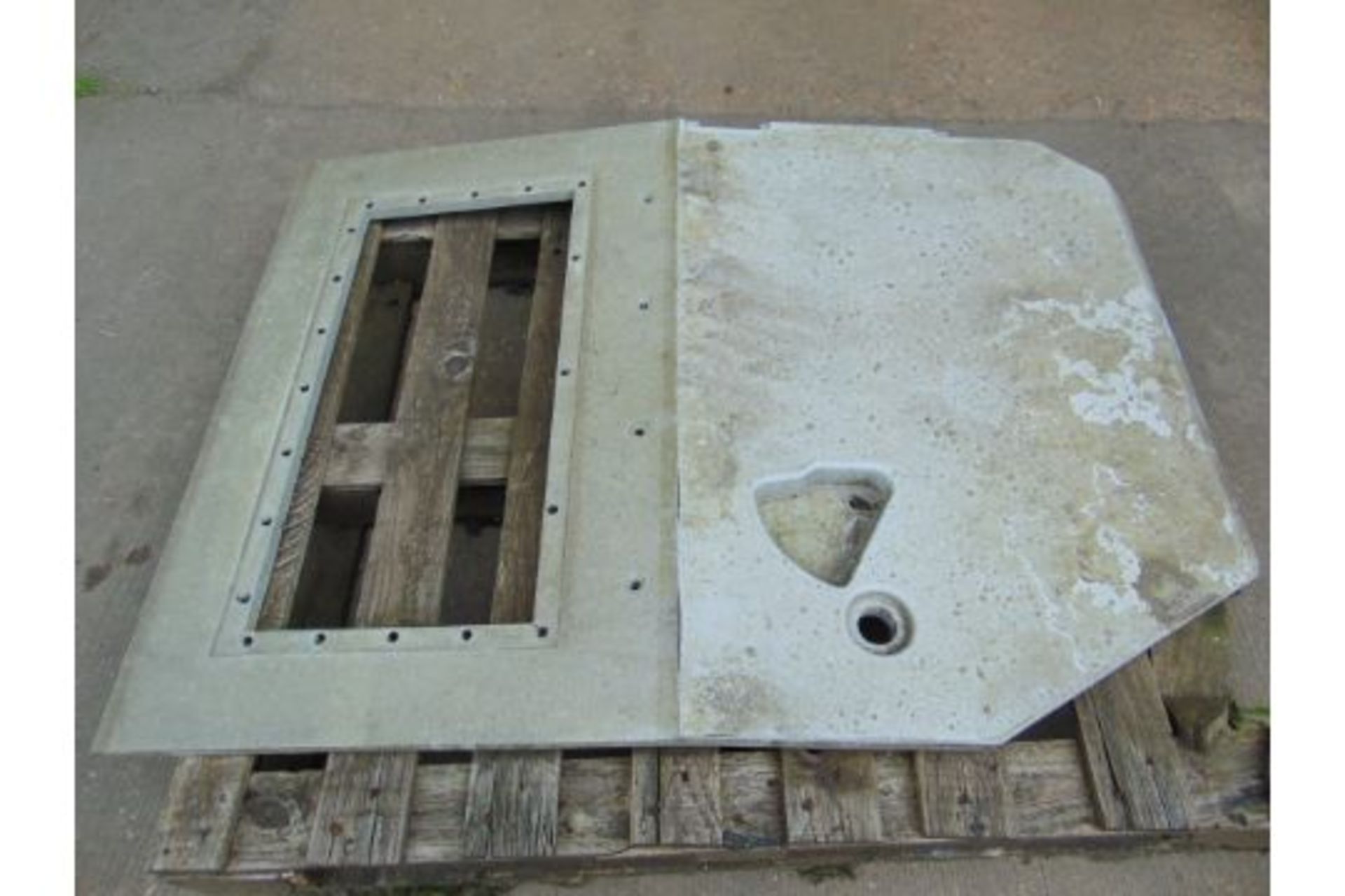 1 x Vehicle Armoured Door Assembly - Image 2 of 5